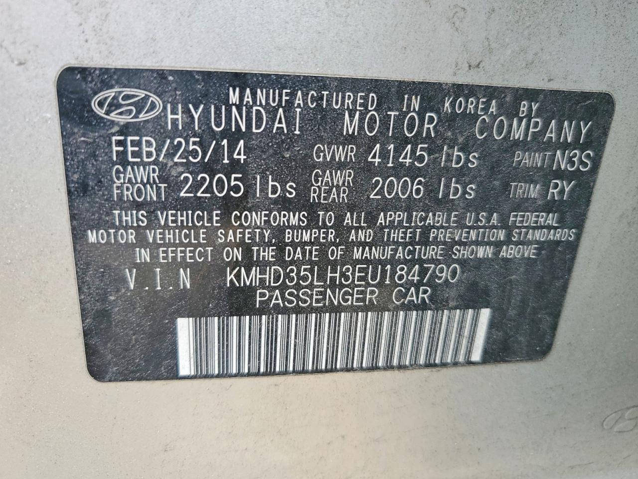 2014 Hyundai Elantra Gt Base Silver vin: KMHD35LH3EU184790
