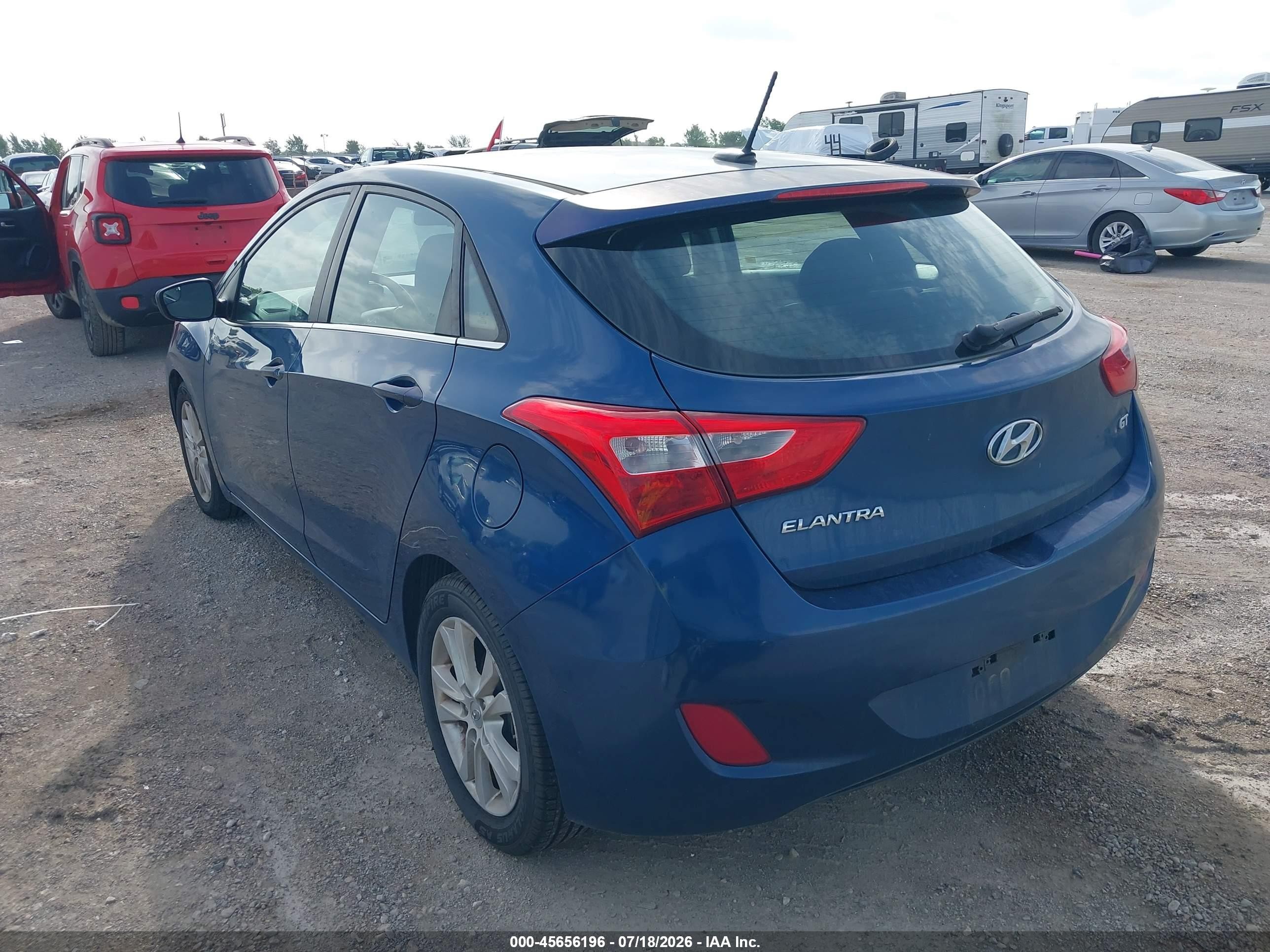 2014 Hyundai Elantra Gt   Blue vin: KMHD35LH3EU191870