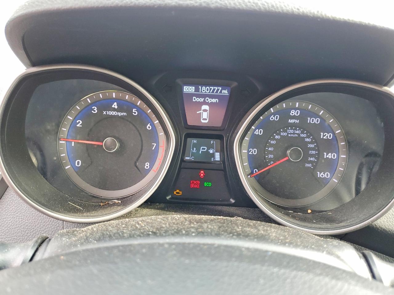 2014 Hyundai Elantra Gt Base Silver vin: KMHD35LH3EU214872