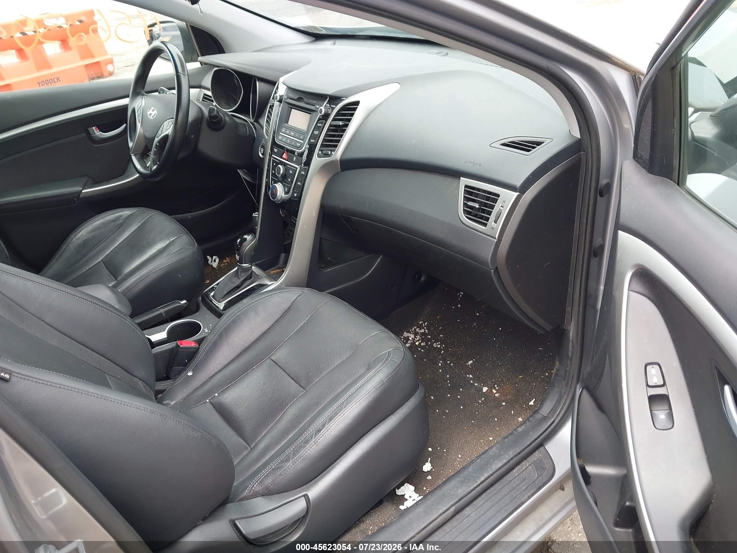 2014 Hyundai Elantra Gt   Gray vin: KMHD35LH3EU216105