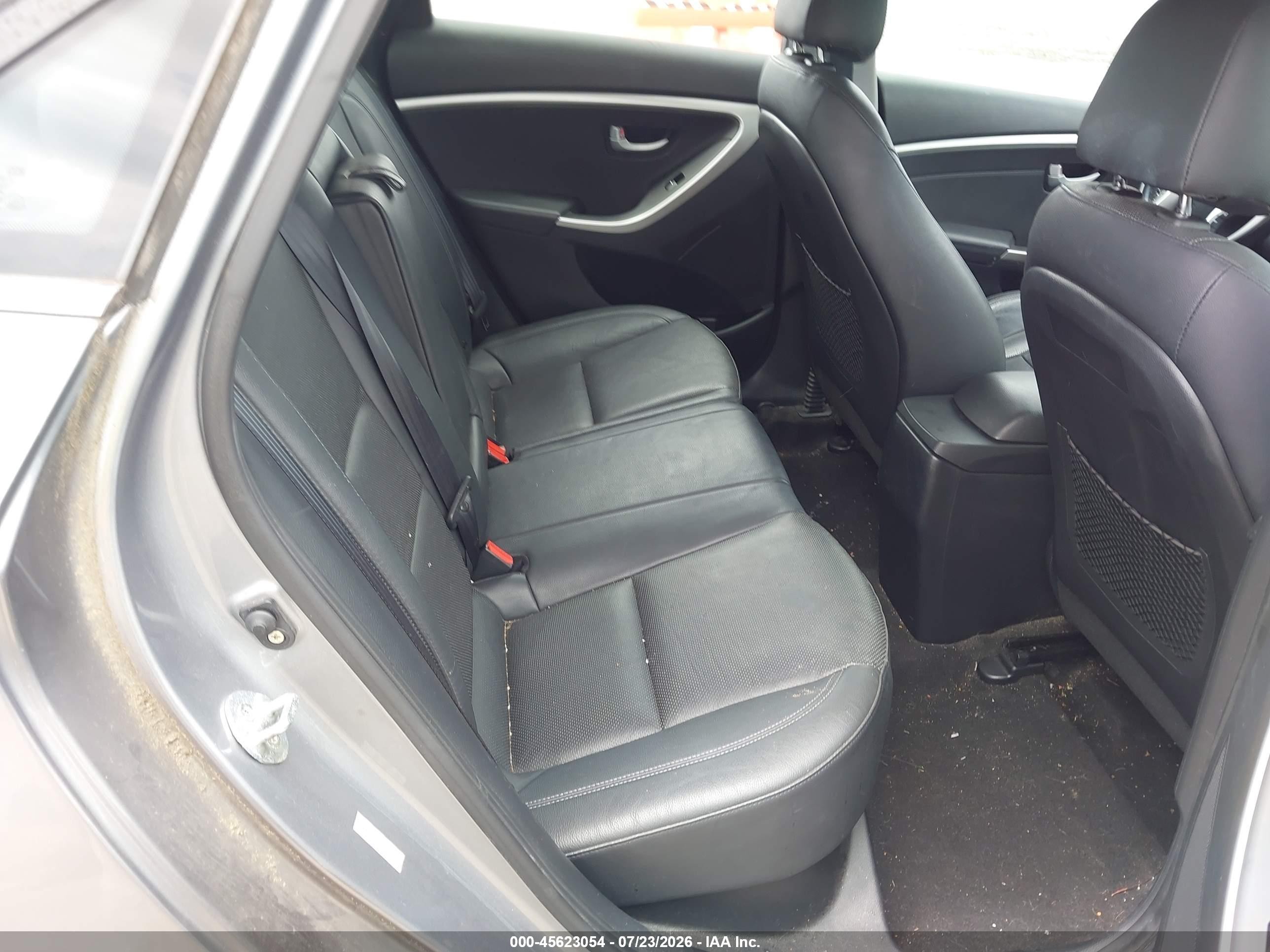 2014 Hyundai Elantra Gt   Gray vin: KMHD35LH3EU216105