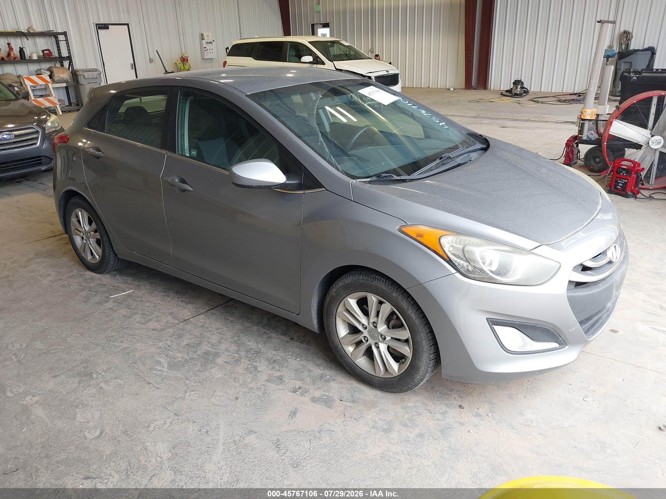 2014 Hyundai Elantra Gt   Gray vin: KMHD35LH3EU216184