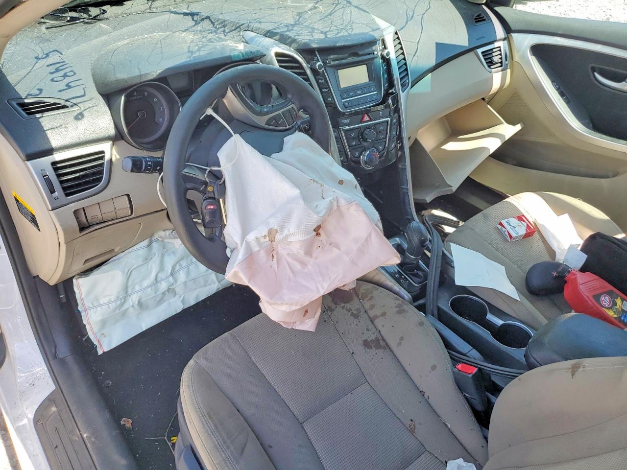 2015 Hyundai Elantra Gt Base White vin: KMHD35LH3FU236596