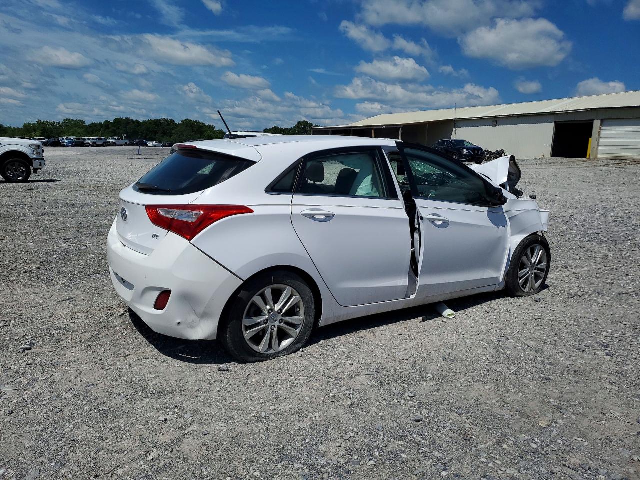 2015 Hyundai Elantra Gt Base White vin: KMHD35LH3FU236596