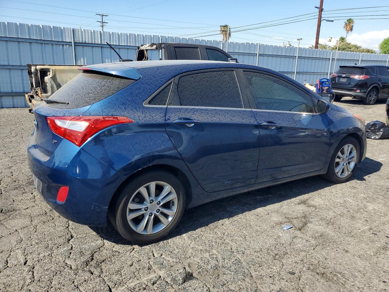 2015 Hyundai Elantra Gt Base Blue vin: KMHD35LH3FU241927