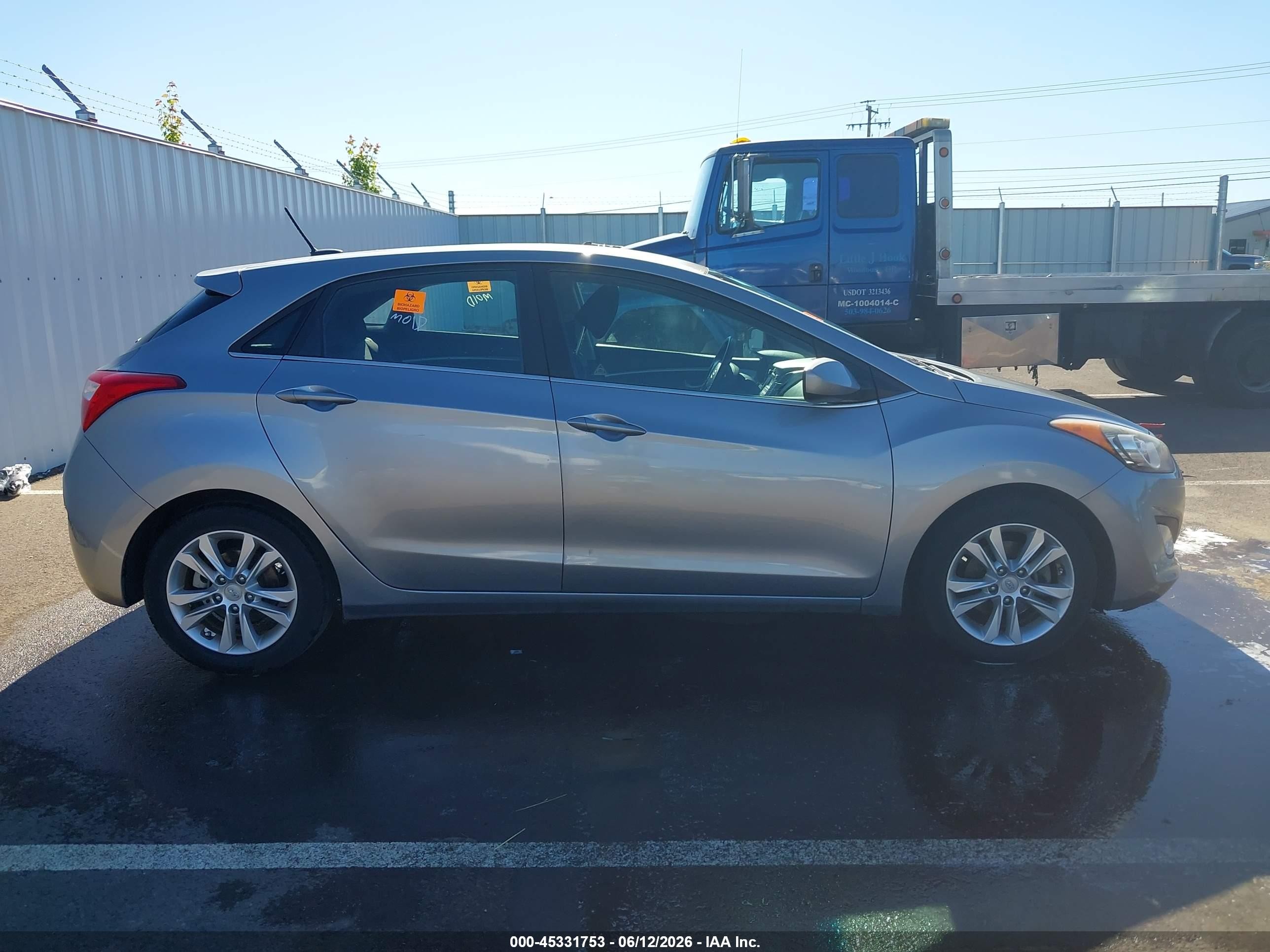 2015 Hyundai Elantra Gt   Silver vin: KMHD35LH3FU242429