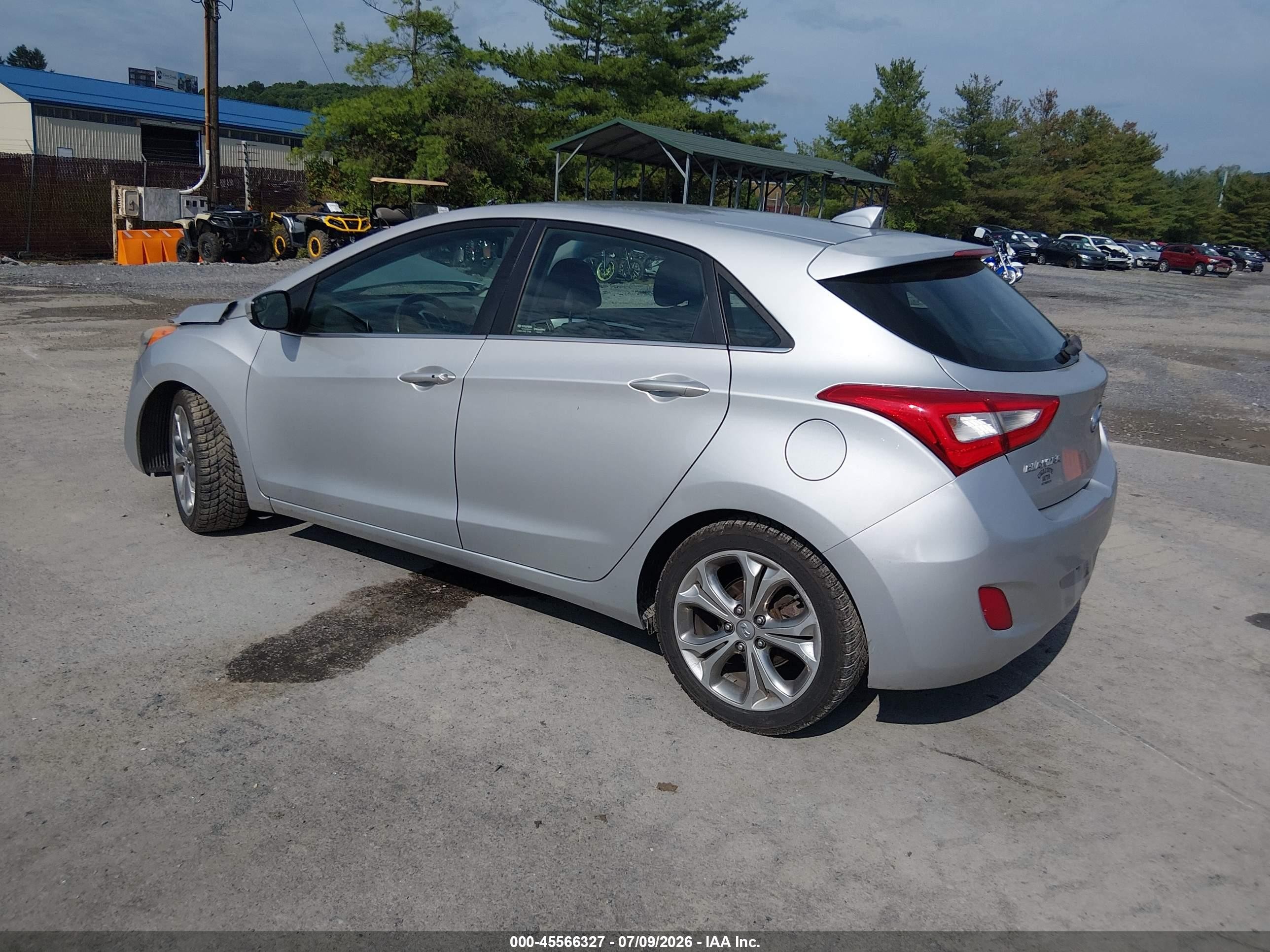 2014 Hyundai Elantra Gt   Silver vin: KMHD35LH4EU171692