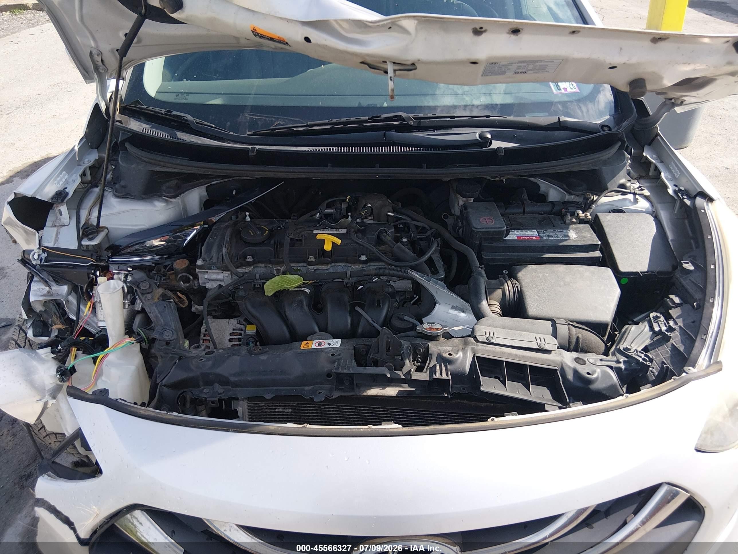 2014 Hyundai Elantra Gt   Silver vin: KMHD35LH4EU171692