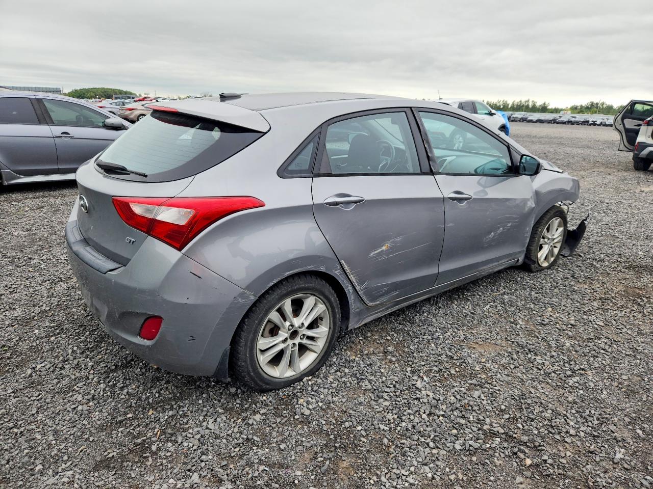 2014 Hyundai Elantra Gt Base Gray vin: KMHD35LH4EU181252
