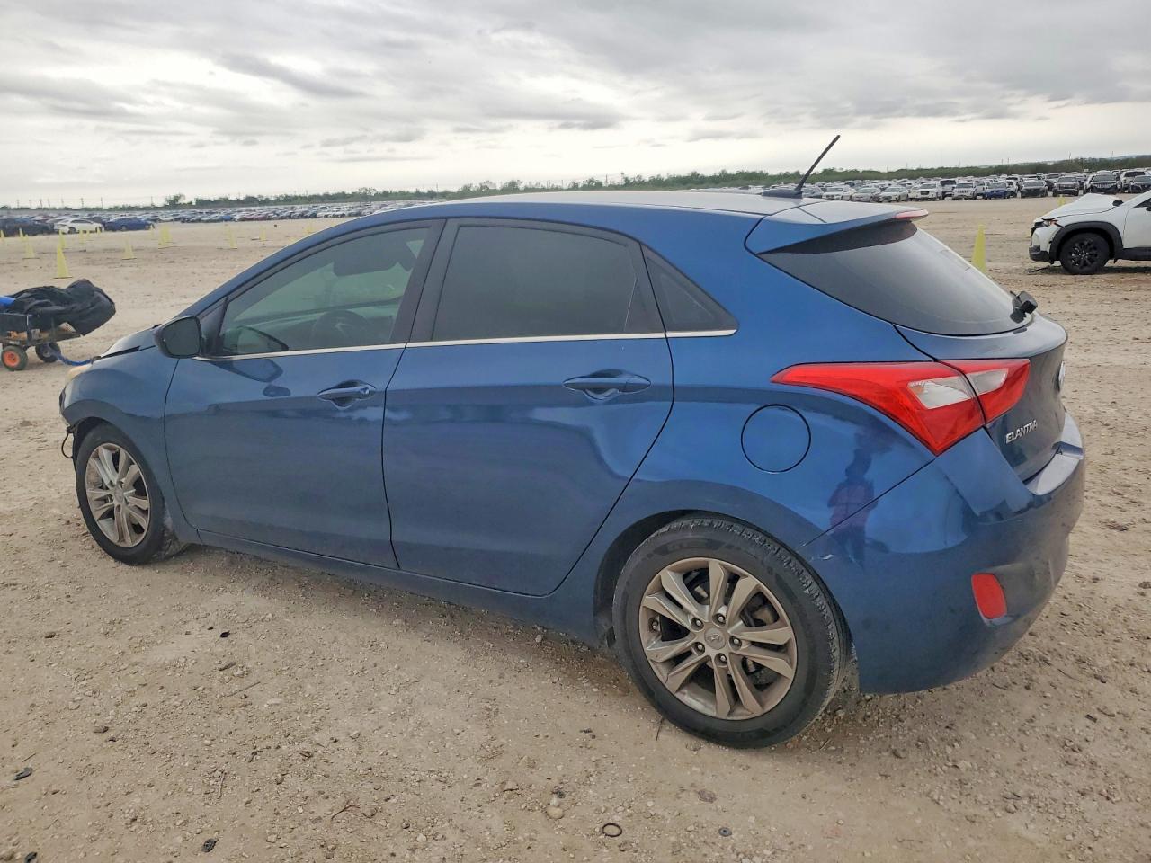 2014 Hyundai Elantra Gt Base Синий vin: KMHD35LH4EU184930
