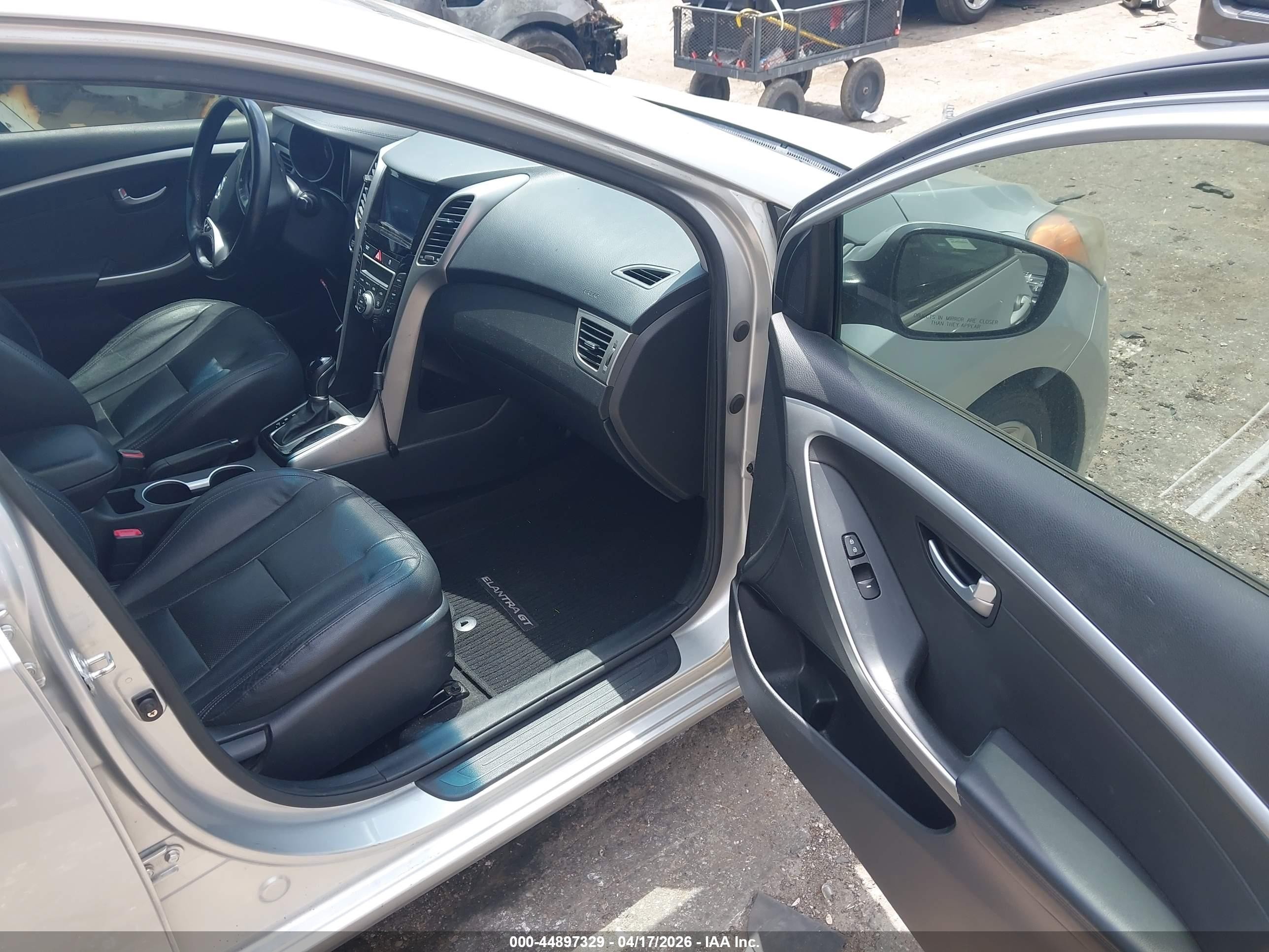 2014 Hyundai Elantra Gt   Gray vin: KMHD35LH4EU192963