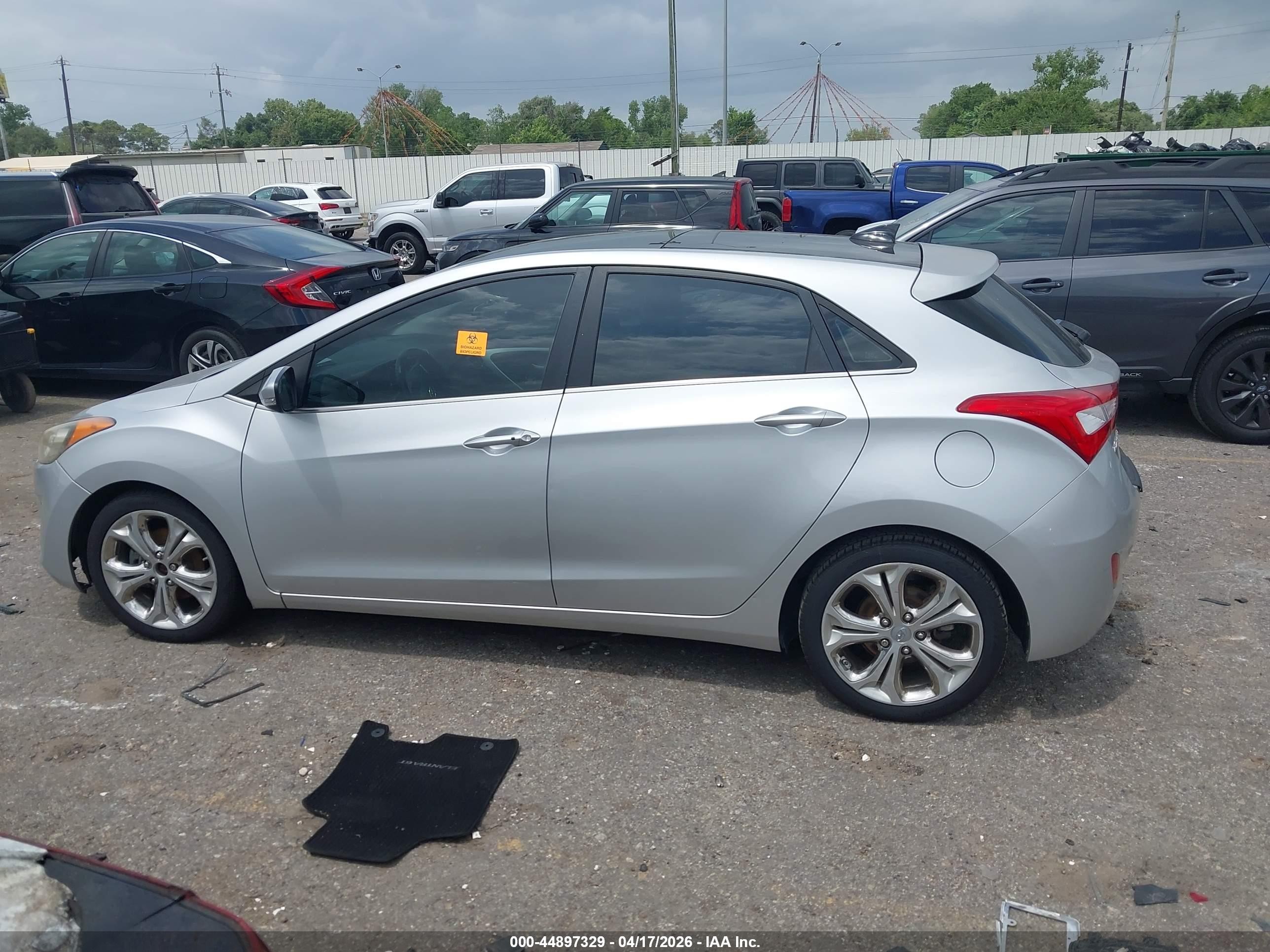 2014 Hyundai Elantra Gt   Gray vin: KMHD35LH4EU192963