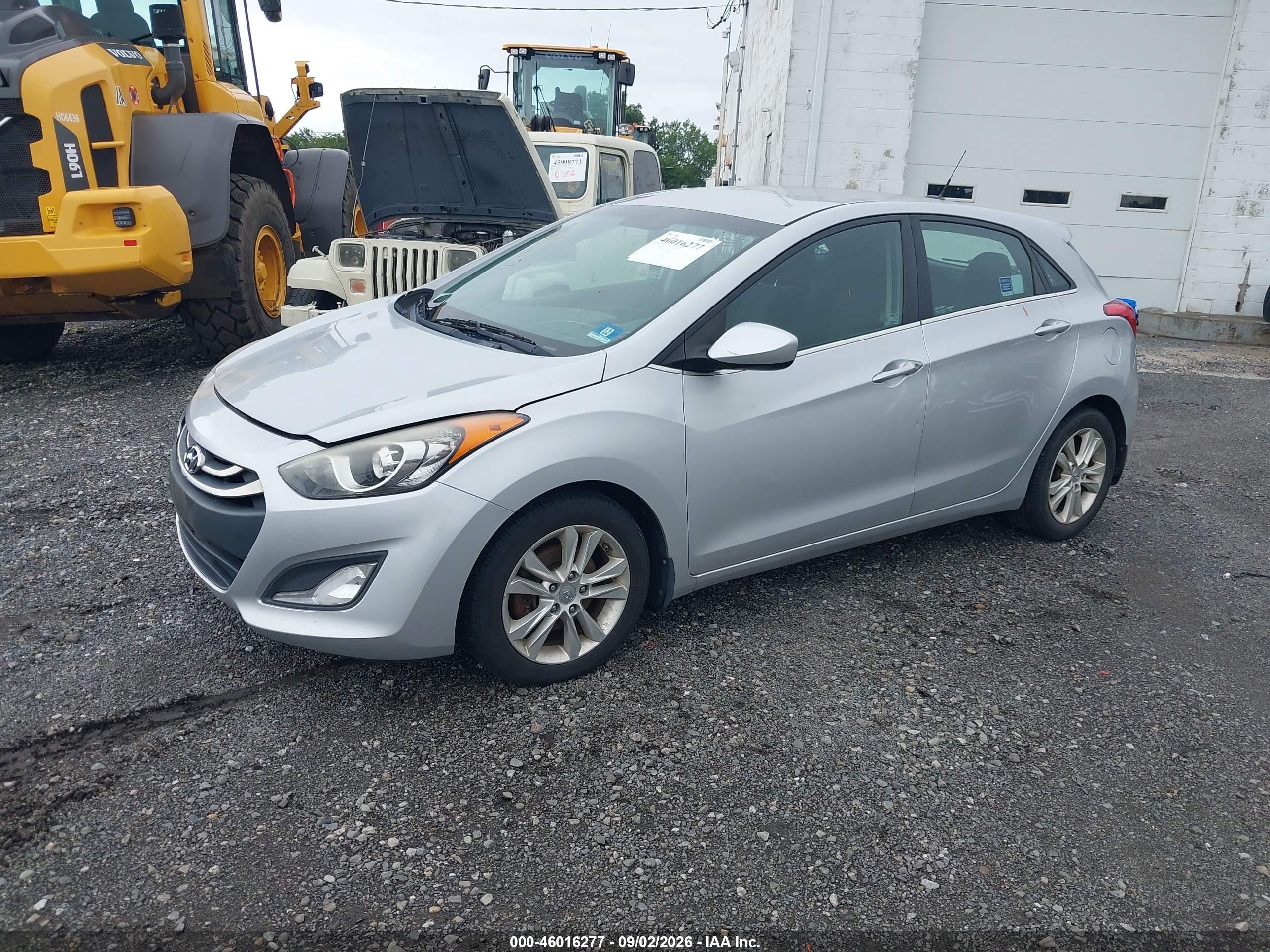 2014 Hyundai Elantra Gt   Желто-коричневый vin: KMHD35LH4EU208319