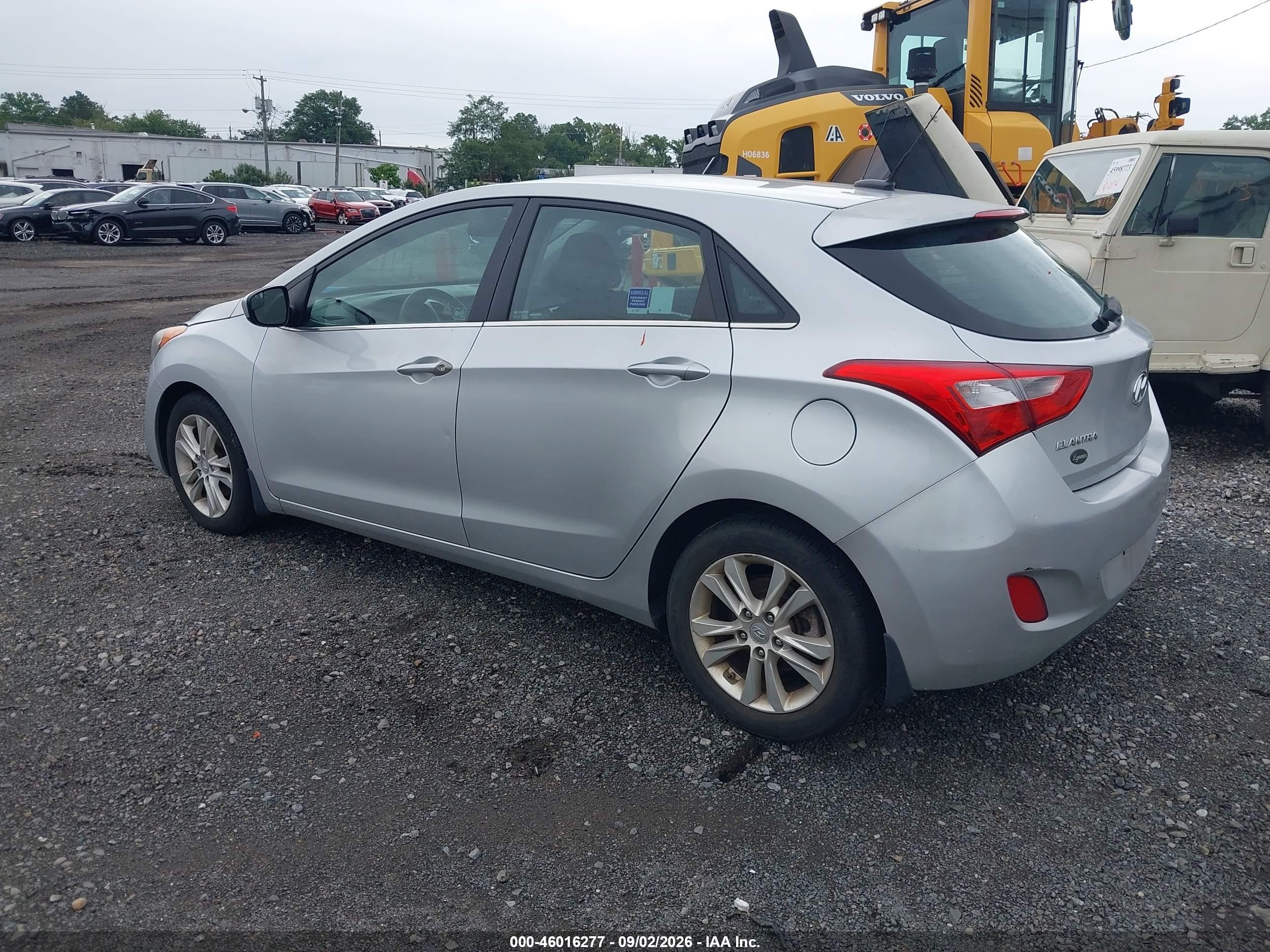 2014 Hyundai Elantra Gt   Желто-коричневый vin: KMHD35LH4EU208319