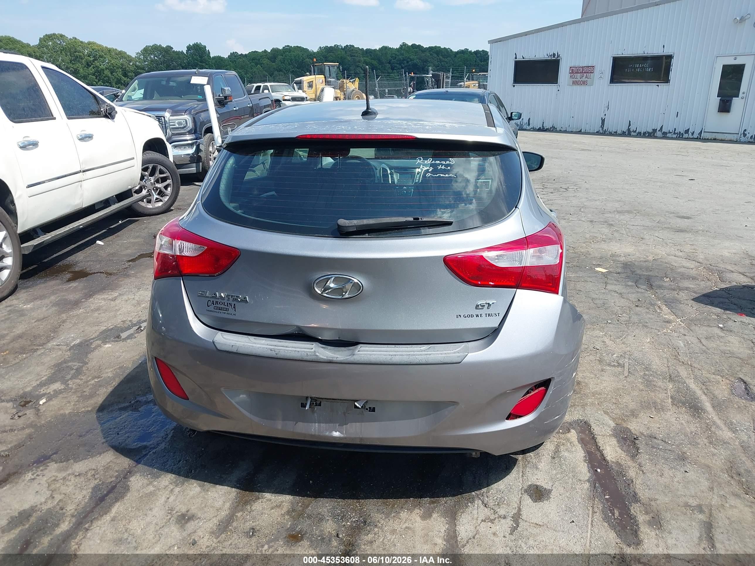 2014 Hyundai Elantra Gt   Silver vin: KMHD35LH4EU214654