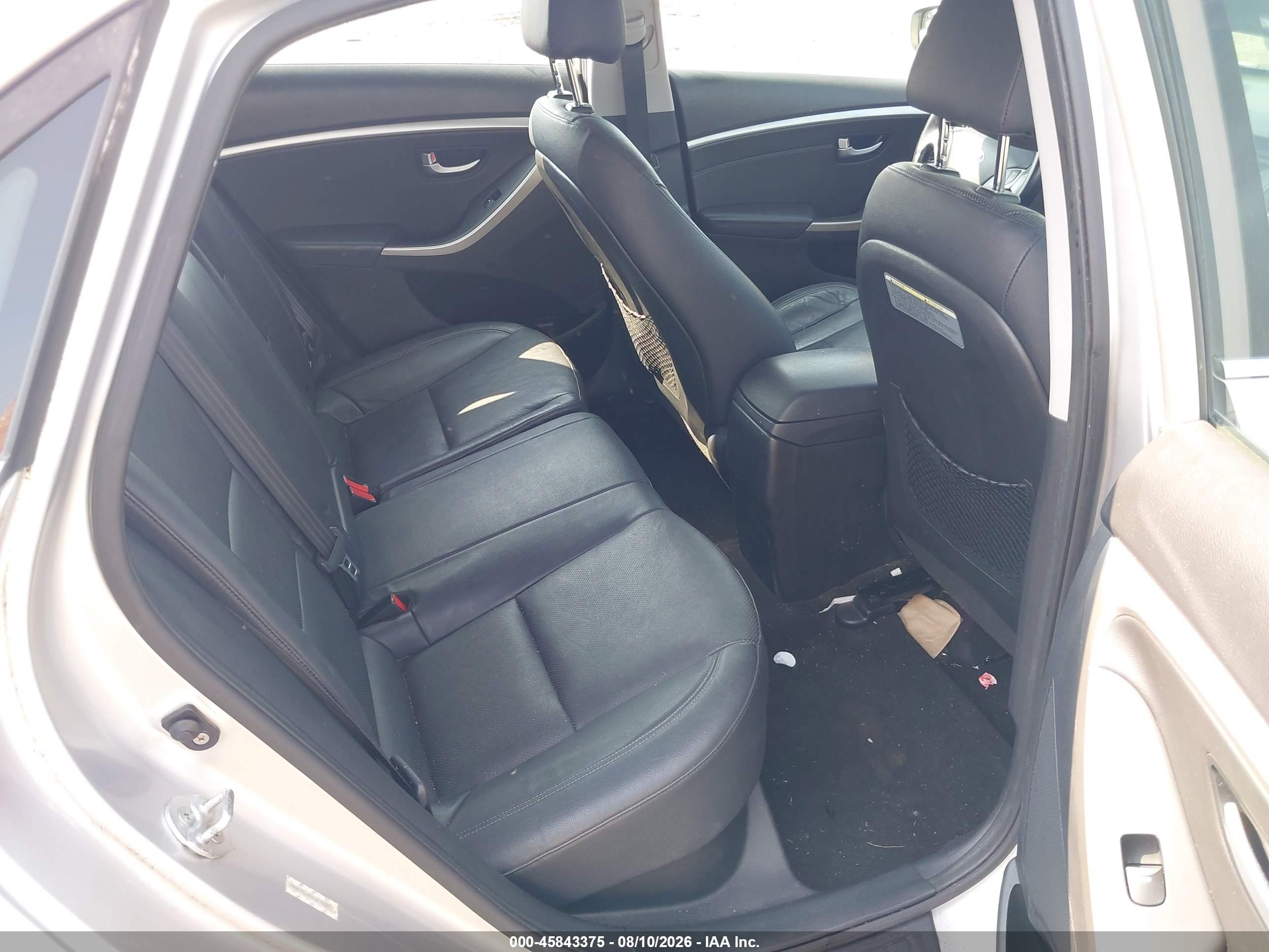 2014 Hyundai Elantra Gt   Silver vin: KMHD35LH4EU216307