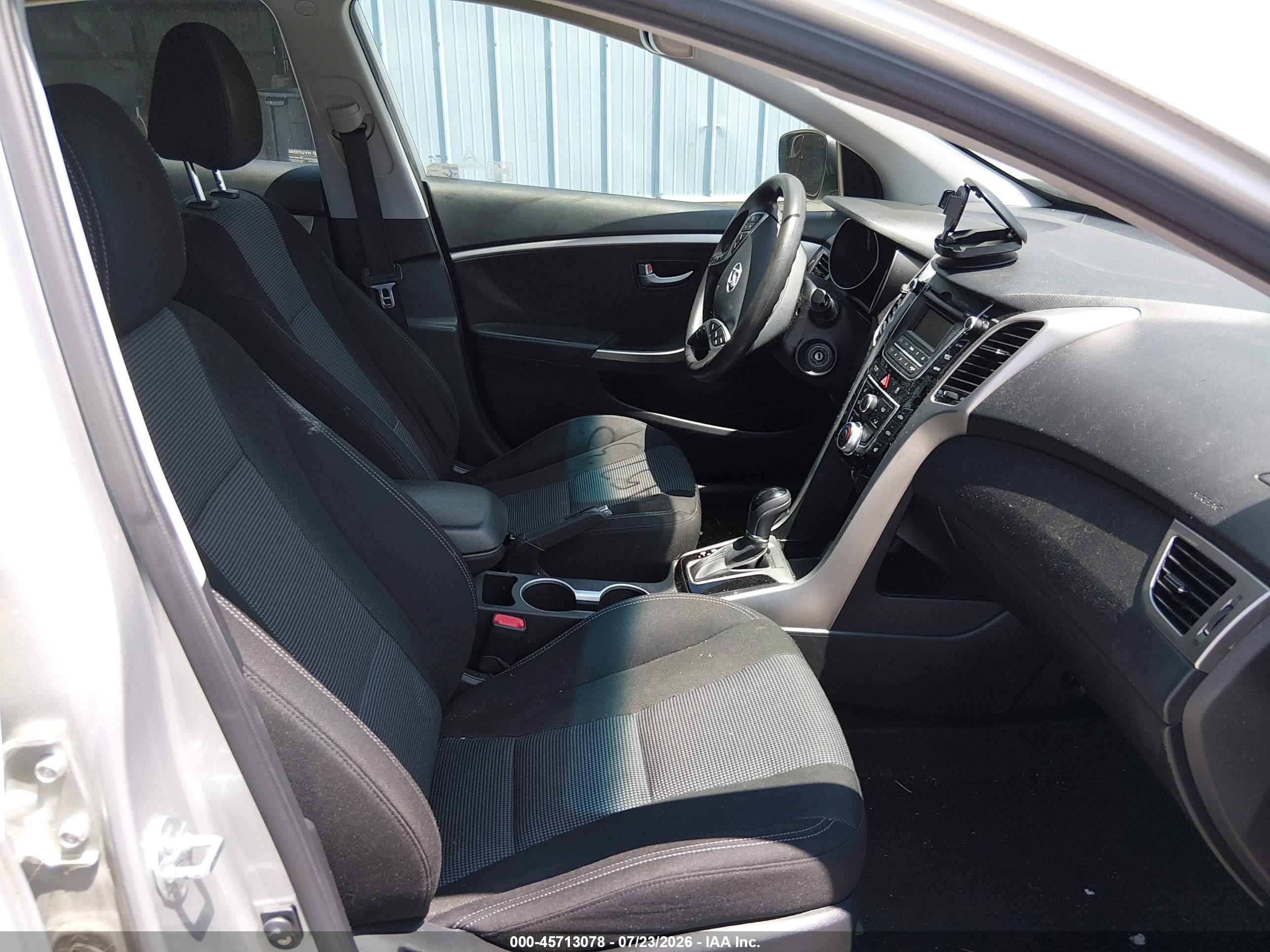 2014 Hyundai Elantra Gt   Серебряный vin: KMHD35LH5EU158577