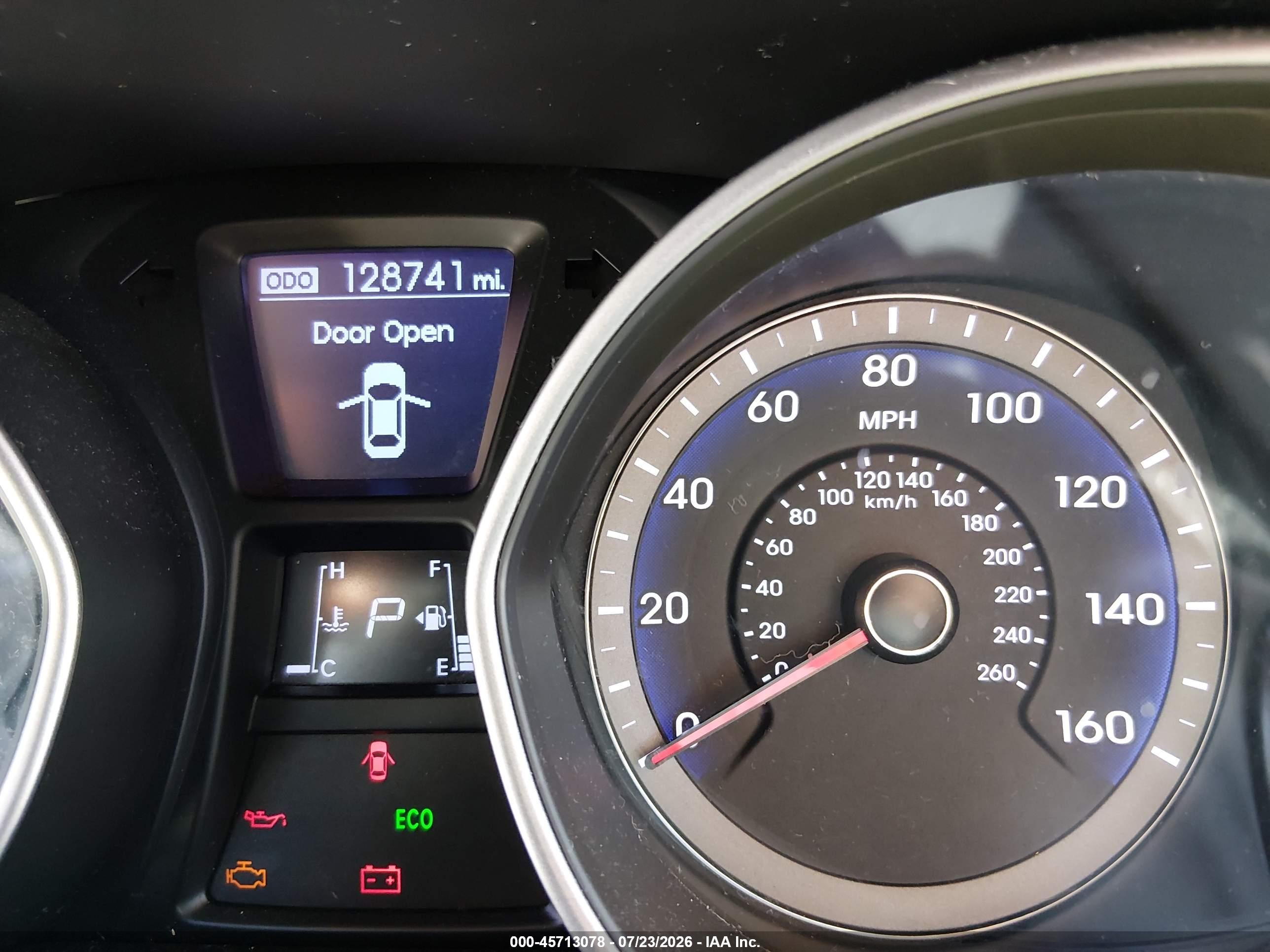 2014 Hyundai Elantra Gt   Серебряный vin: KMHD35LH5EU158577