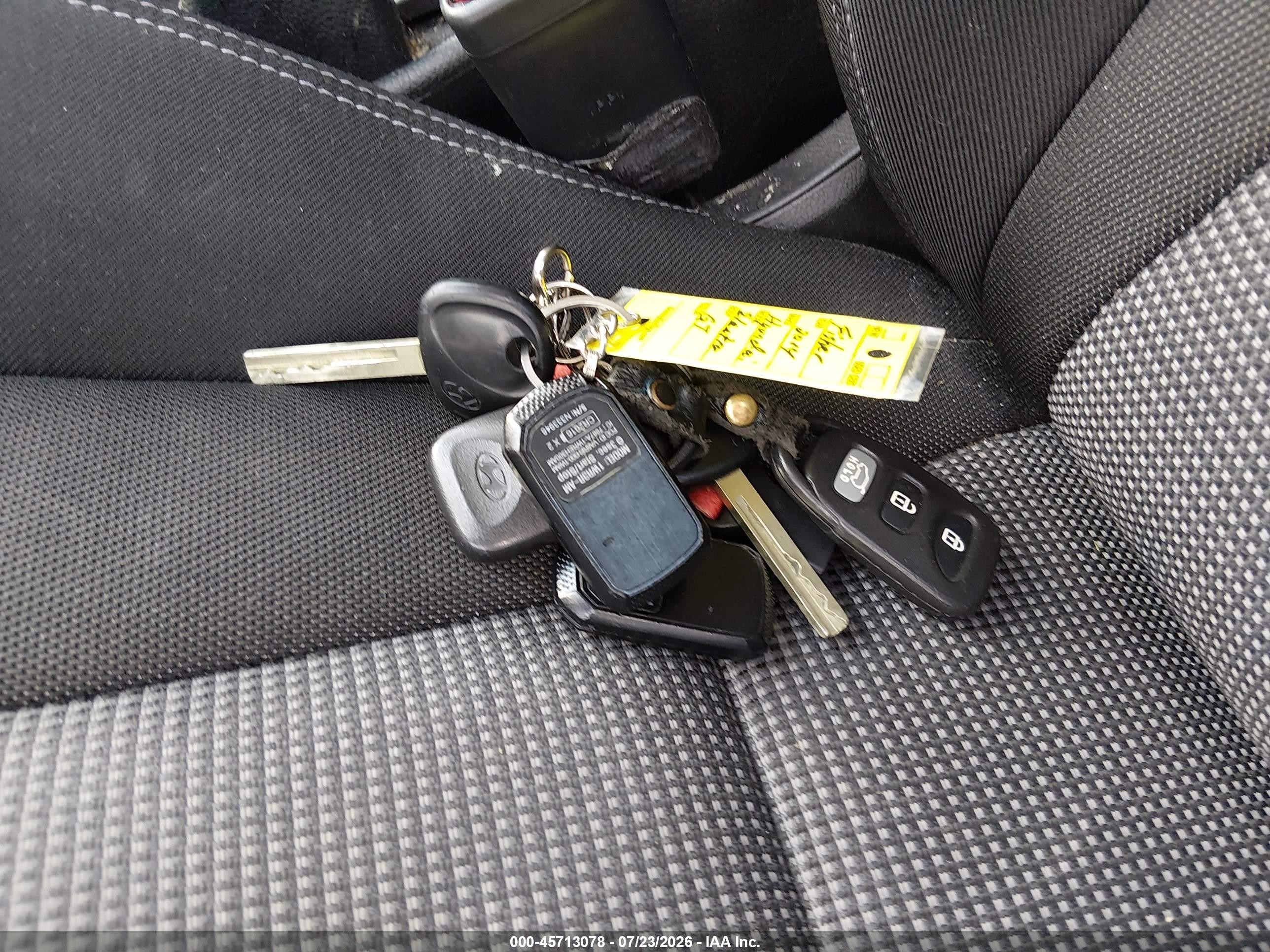 2014 Hyundai Elantra Gt   Серебряный vin: KMHD35LH5EU158577