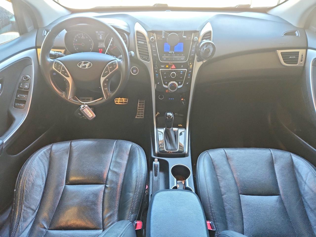 2014 Hyundai Elantra Gt Base Black vin: KMHD35LH5EU160636
