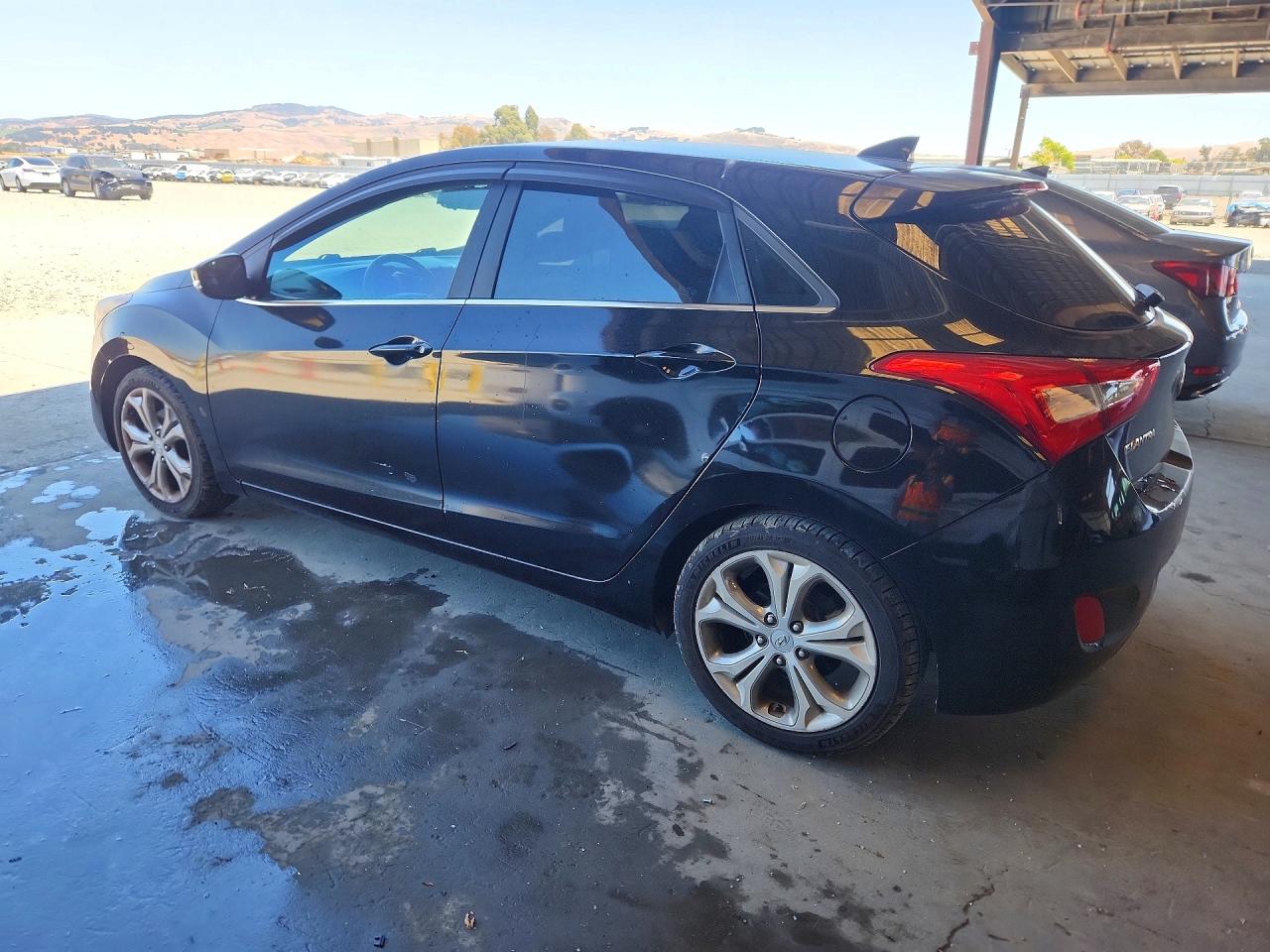 2014 Hyundai Elantra Gt Base Black vin: KMHD35LH5EU160636