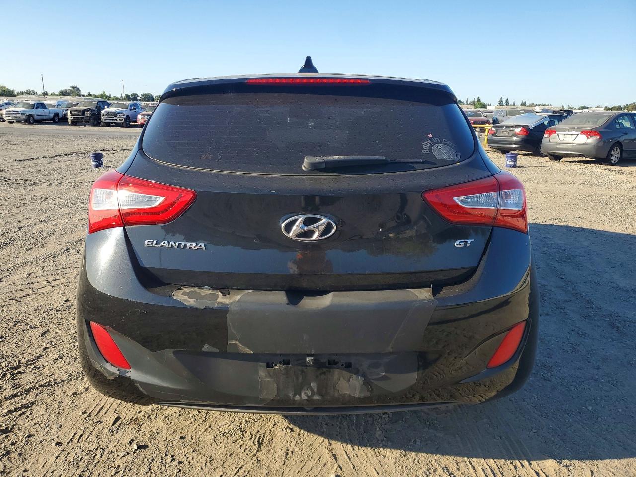2014 Hyundai Elantra Gt Base Black vin: KMHD35LH5EU160636
