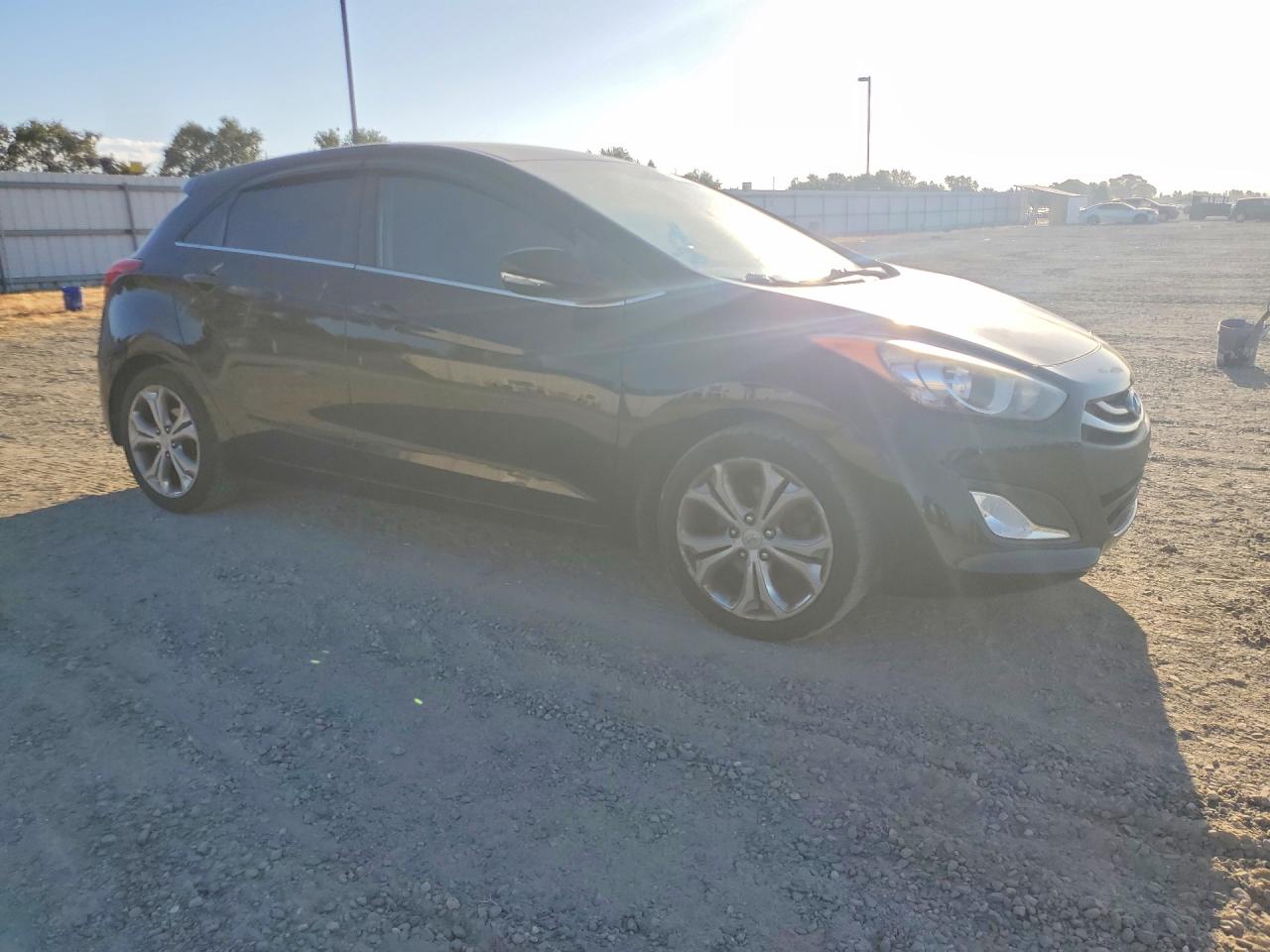 2014 Hyundai Elantra Gt Base Black vin: KMHD35LH5EU160636
