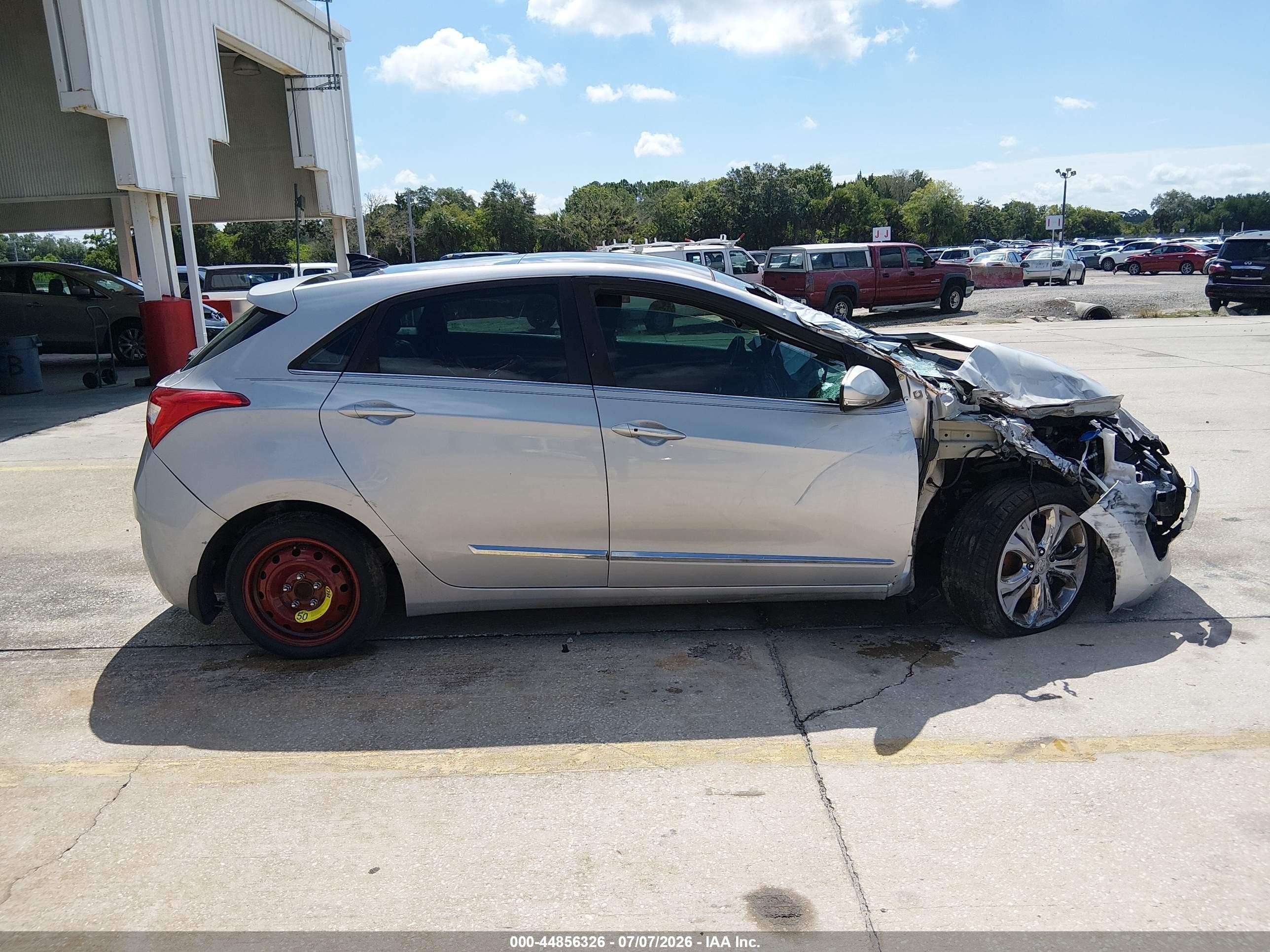 2014 Hyundai Elantra Gt   Silver vin: KMHD35LH5EU173368