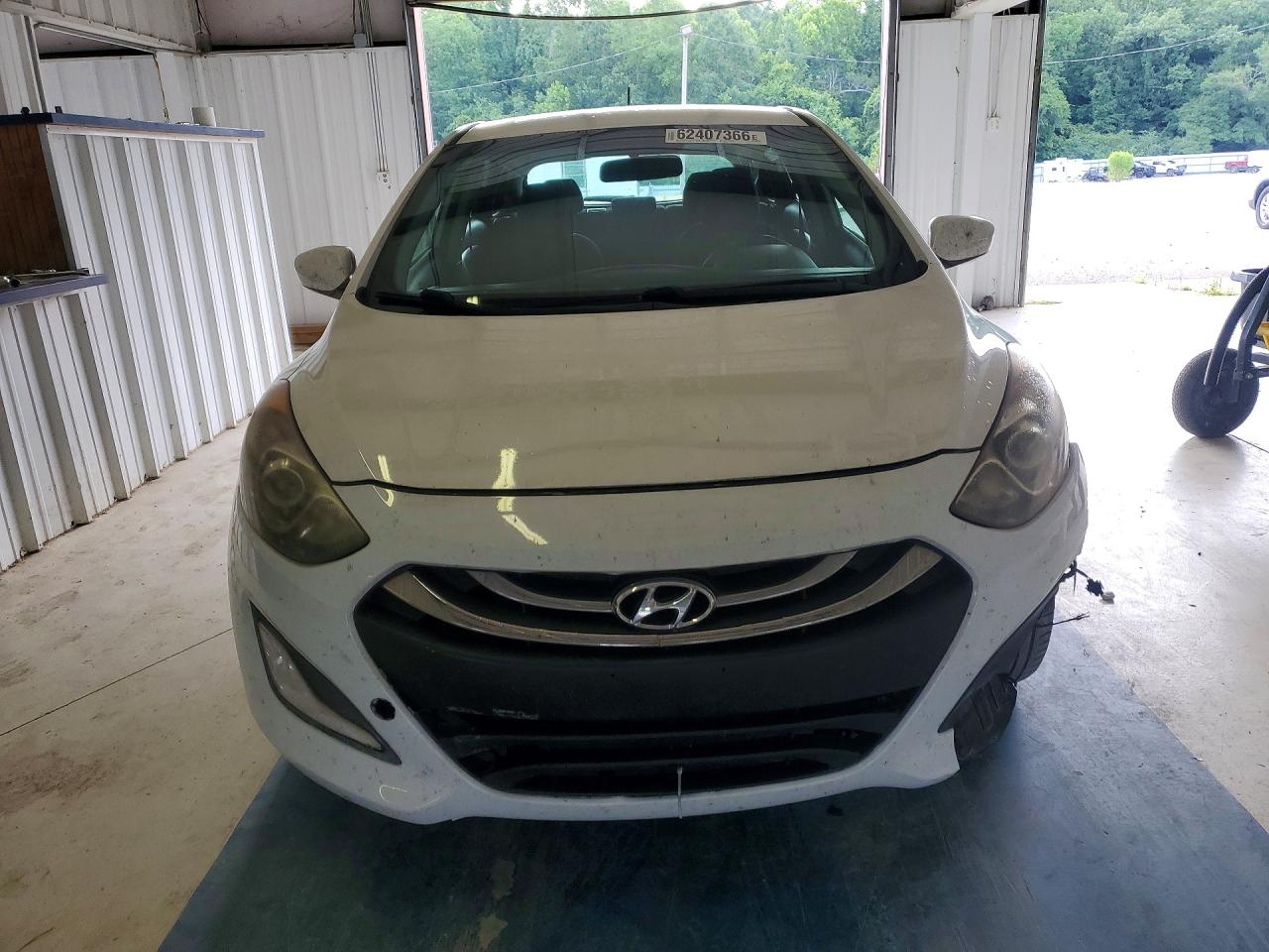 2014 Hyundai Elantra Gt Base White vin: KMHD35LH5EU190879