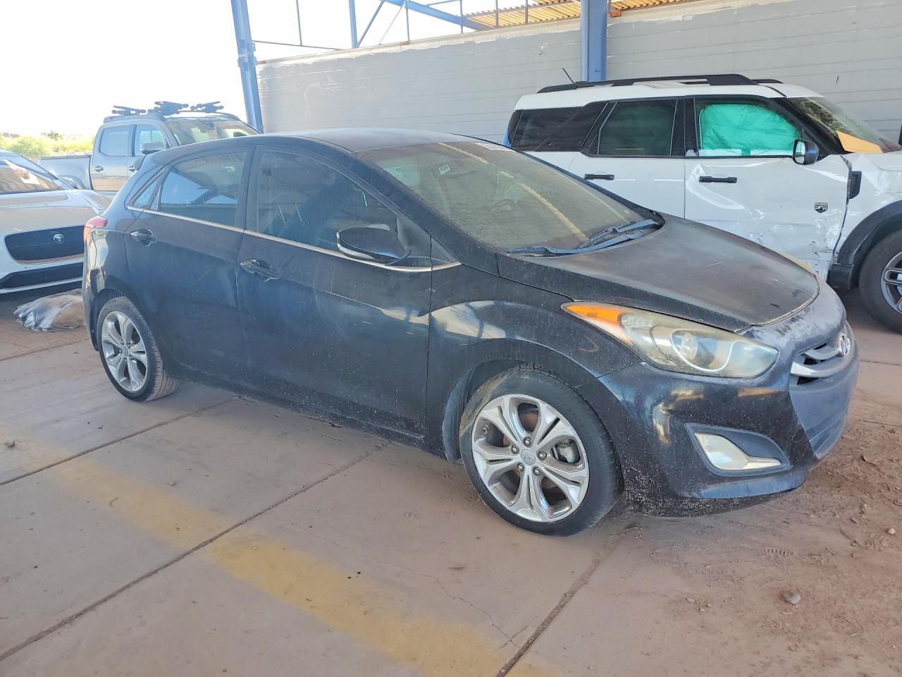 2014 Hyundai Elantra Gt Base Black vin: KMHD35LH5EU211553