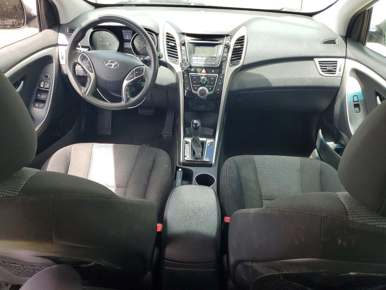 2014 Hyundai Elantra Gt Base Белый vin: KMHD35LH5EU225565