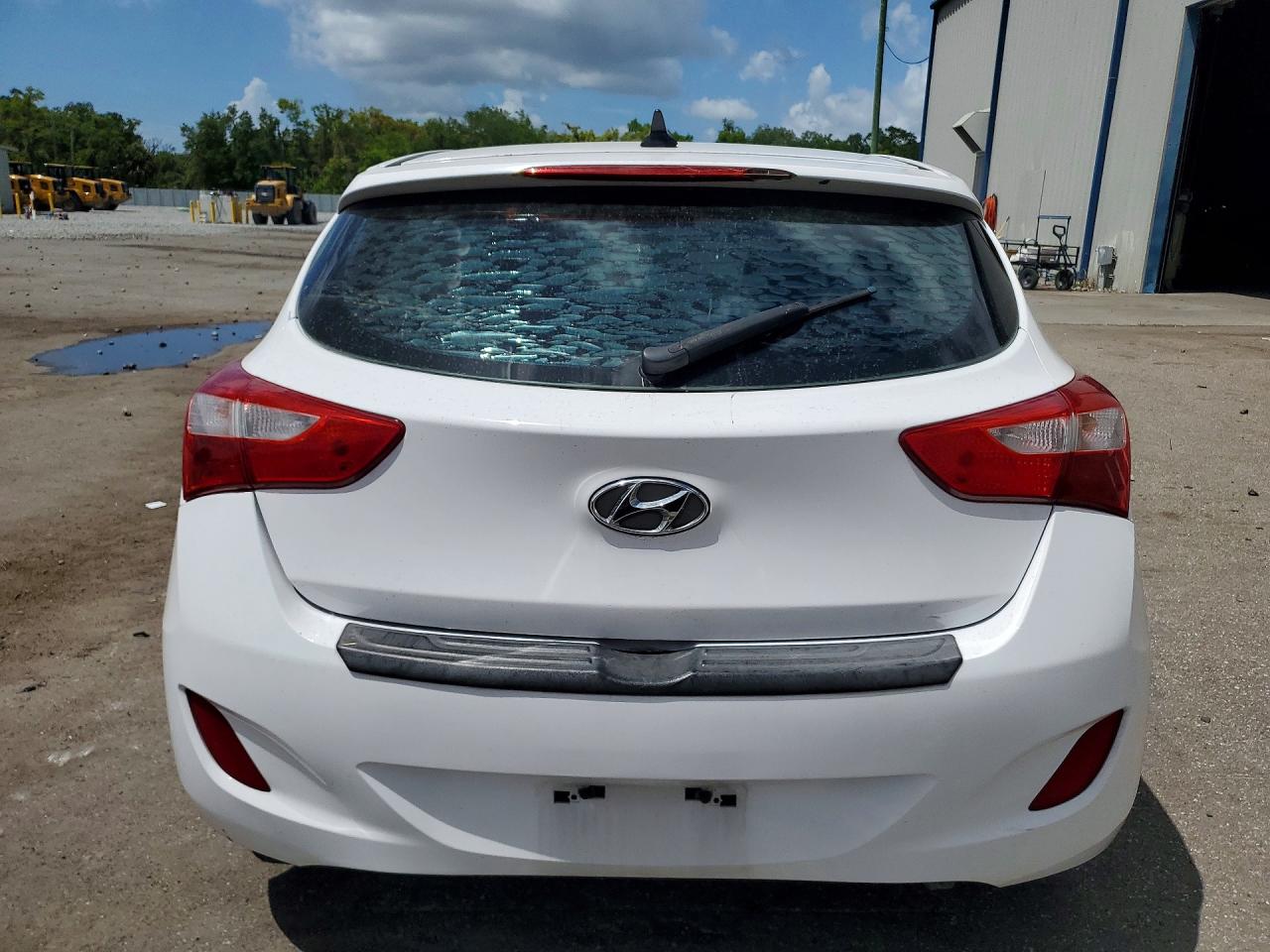 2014 Hyundai Elantra Gt Base Белый vin: KMHD35LH5EU225565