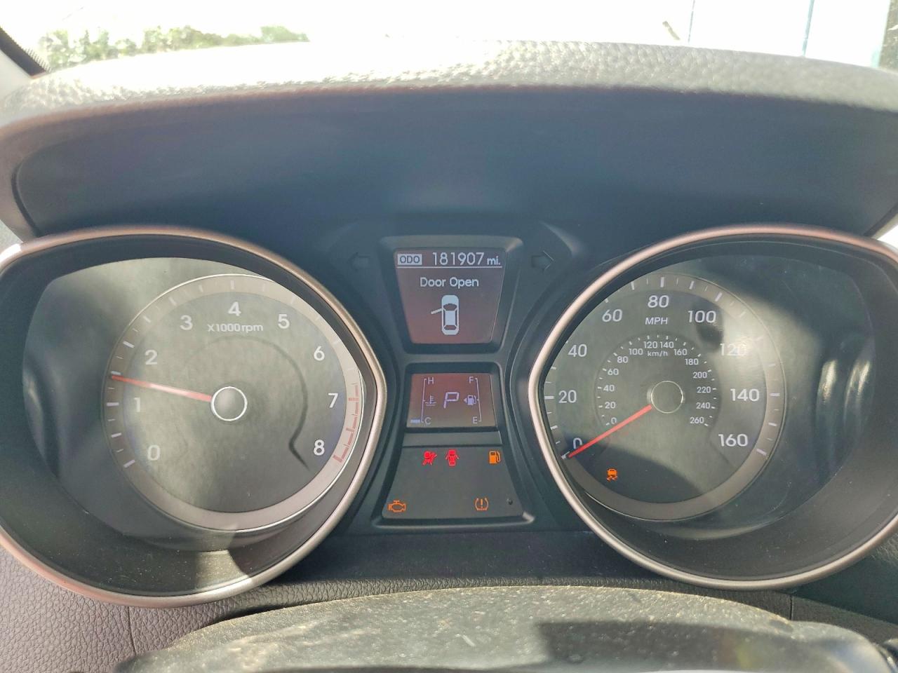 2014 Hyundai Elantra Gt Base Белый vin: KMHD35LH5EU225565