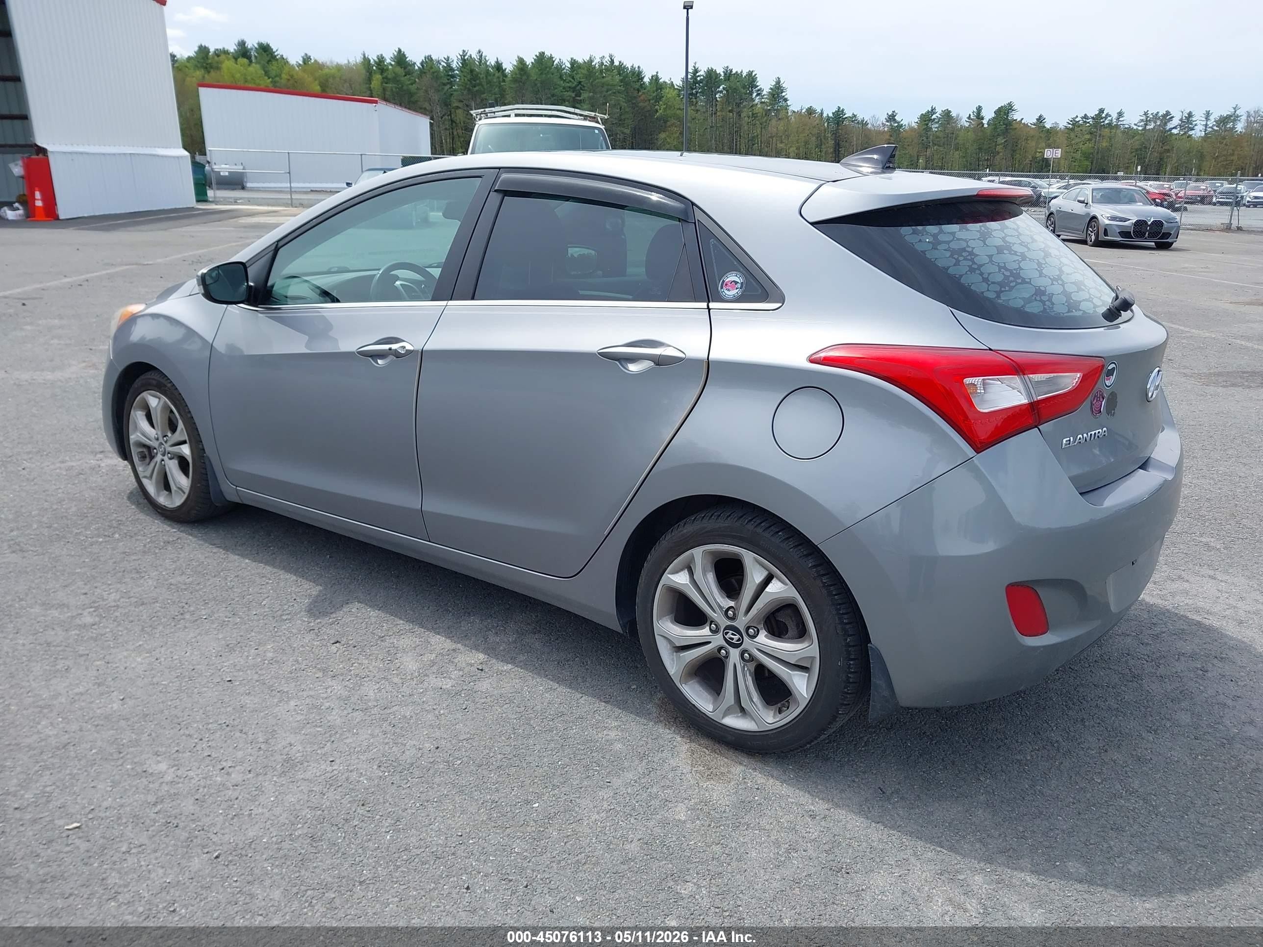 2015 Hyundai Elantra Gt   Gray vin: KMHD35LH5FU238754