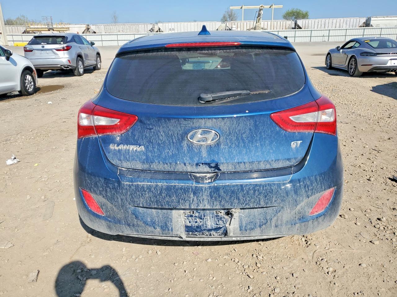 2015 Hyundai Elantra Gt Base Blue vin: KMHD35LH5FU247289
