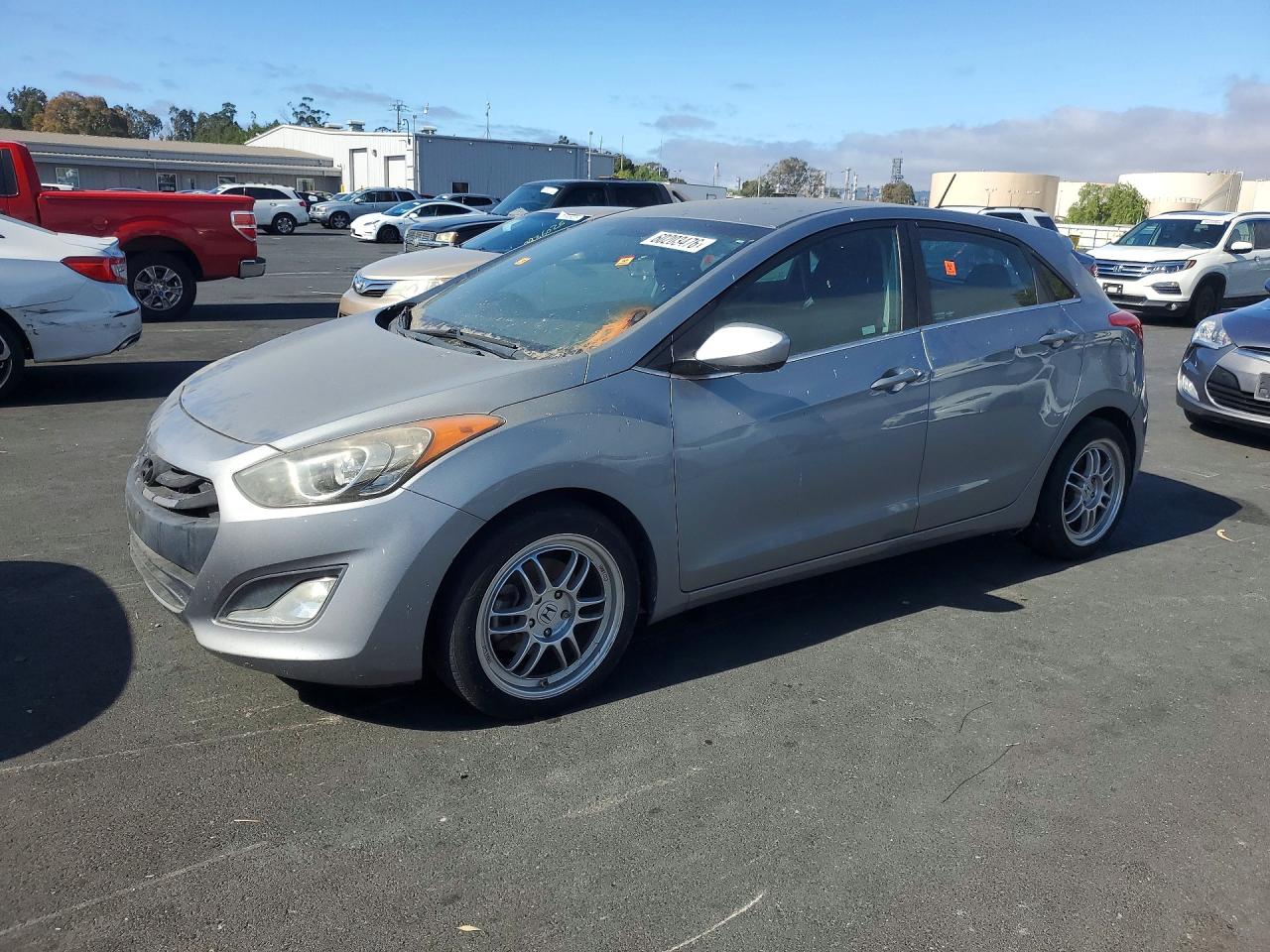 2014 Hyundai Elantra Gt Base Silver vin: KMHD35LH6EU193922