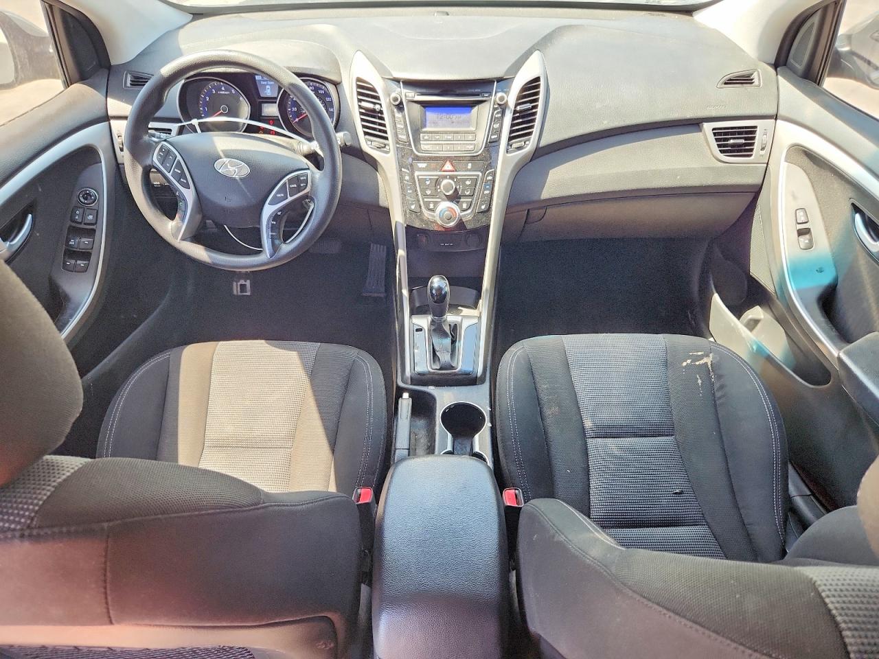 2014 Hyundai Elantra Gt Base Серебряный vin: KMHD35LH6EU209794