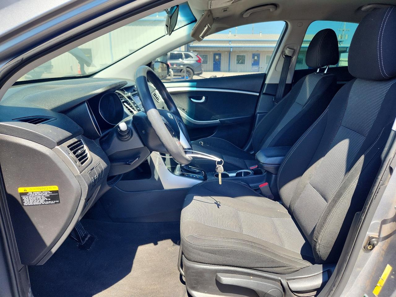 2014 Hyundai Elantra Gt Base Серебряный vin: KMHD35LH6EU209794