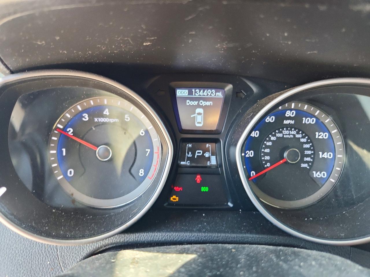 2014 Hyundai Elantra Gt Base Серебряный vin: KMHD35LH6EU209794