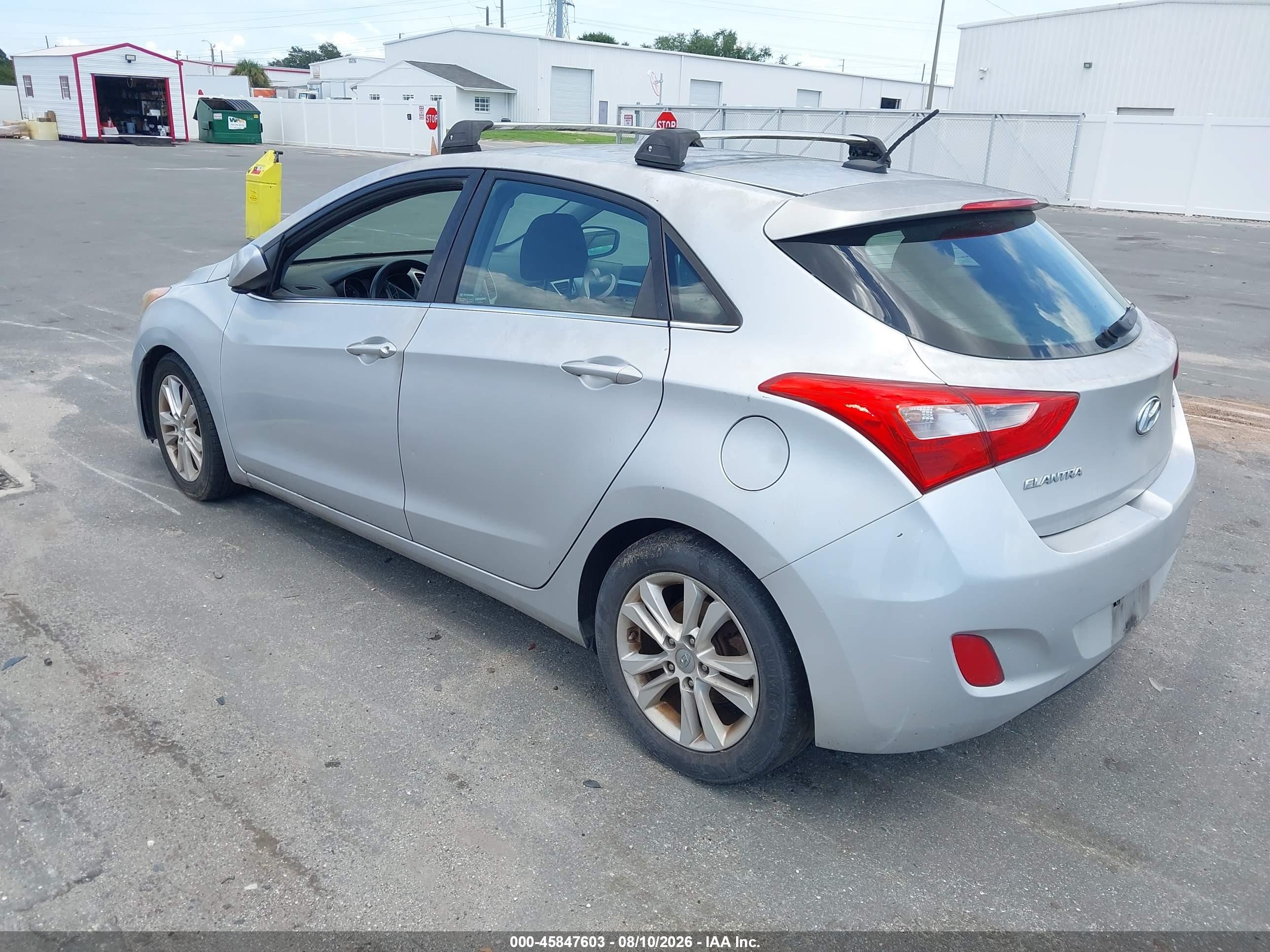 2014 Hyundai Elantra Gt Silver vin: KMHD35LH6EU218429