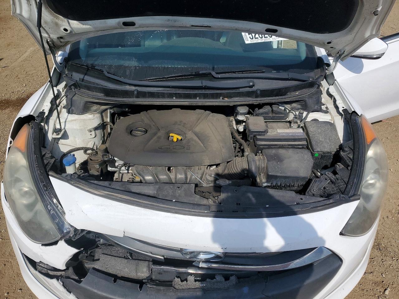 2014 Hyundai Elantra Gt Base White vin: KMHD35LH6EU219810