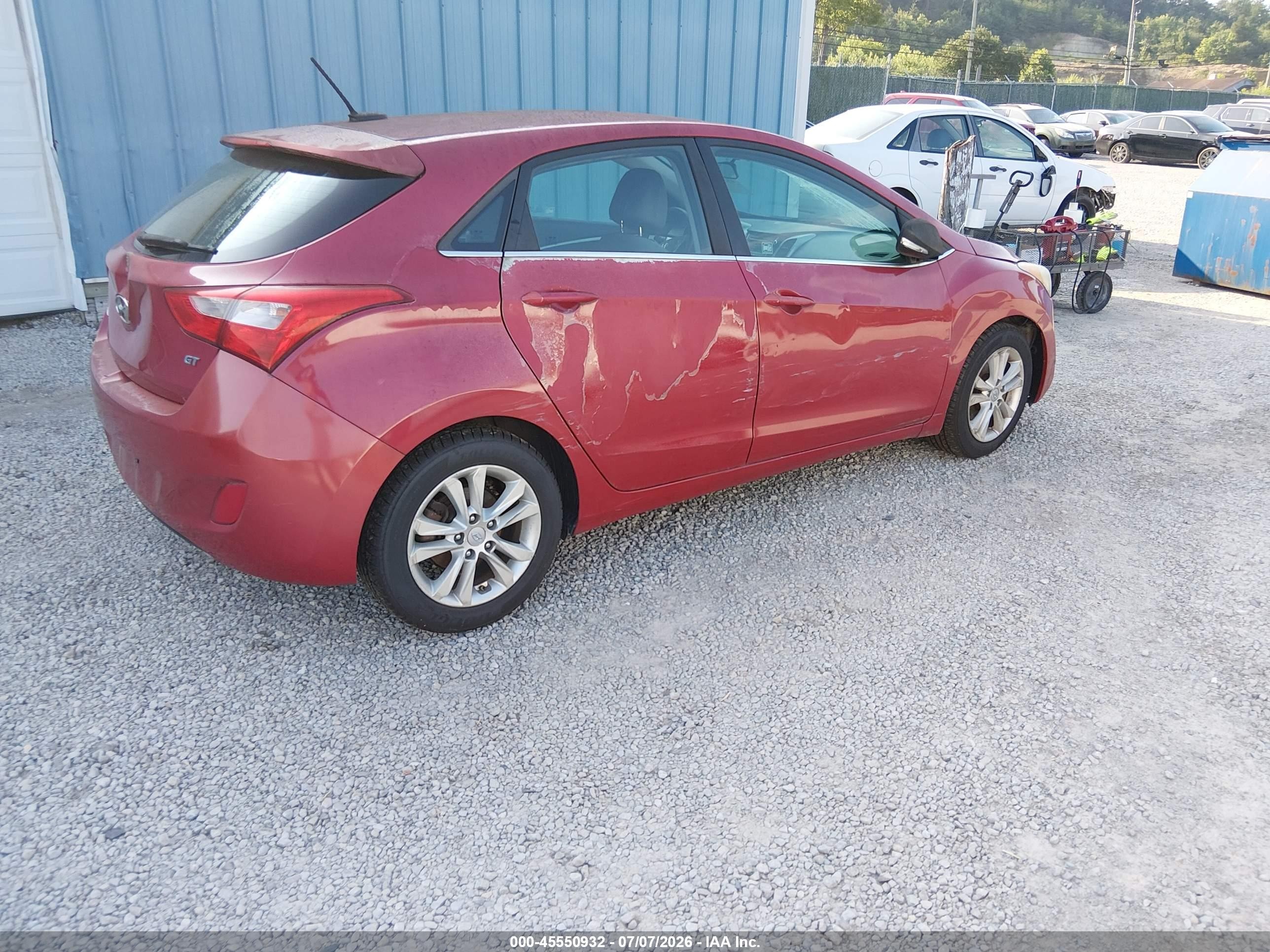 2015 Hyundai Elantra Gt   Красный vin: KMHD35LH6FU237645
