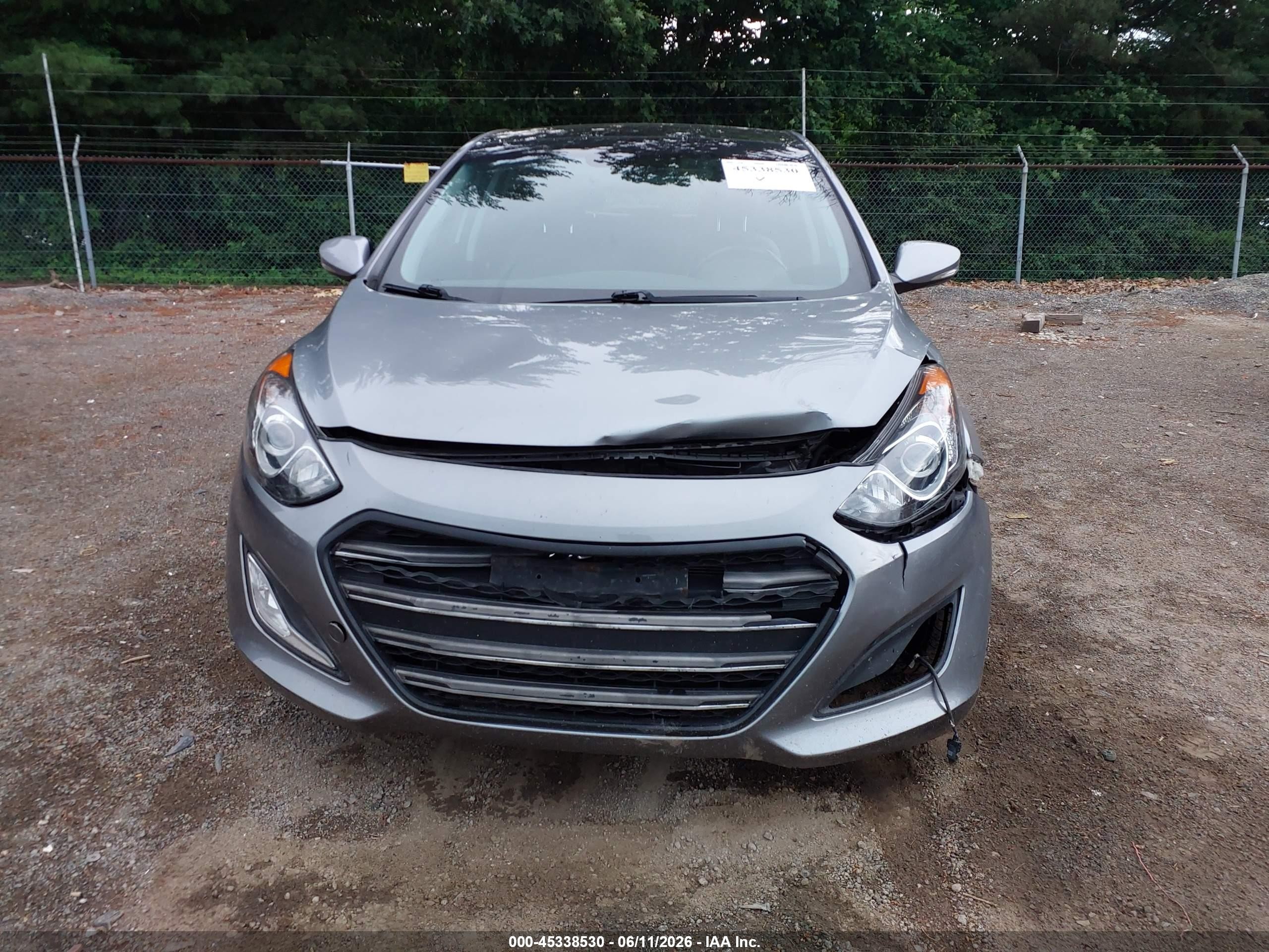 2014 Hyundai Elantra Gt Silver vin: KMHD35LH7EU165207