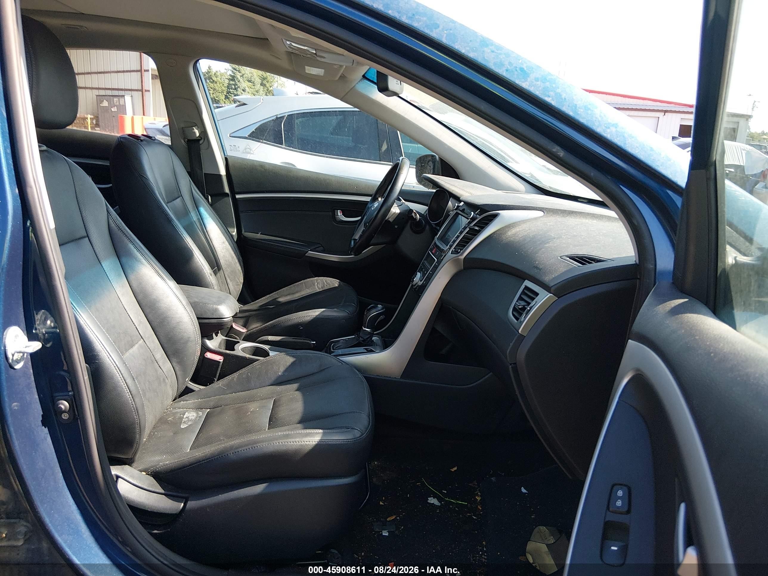 2014 Hyundai Elantra Gt   Blue vin: KMHD35LH7EU229178