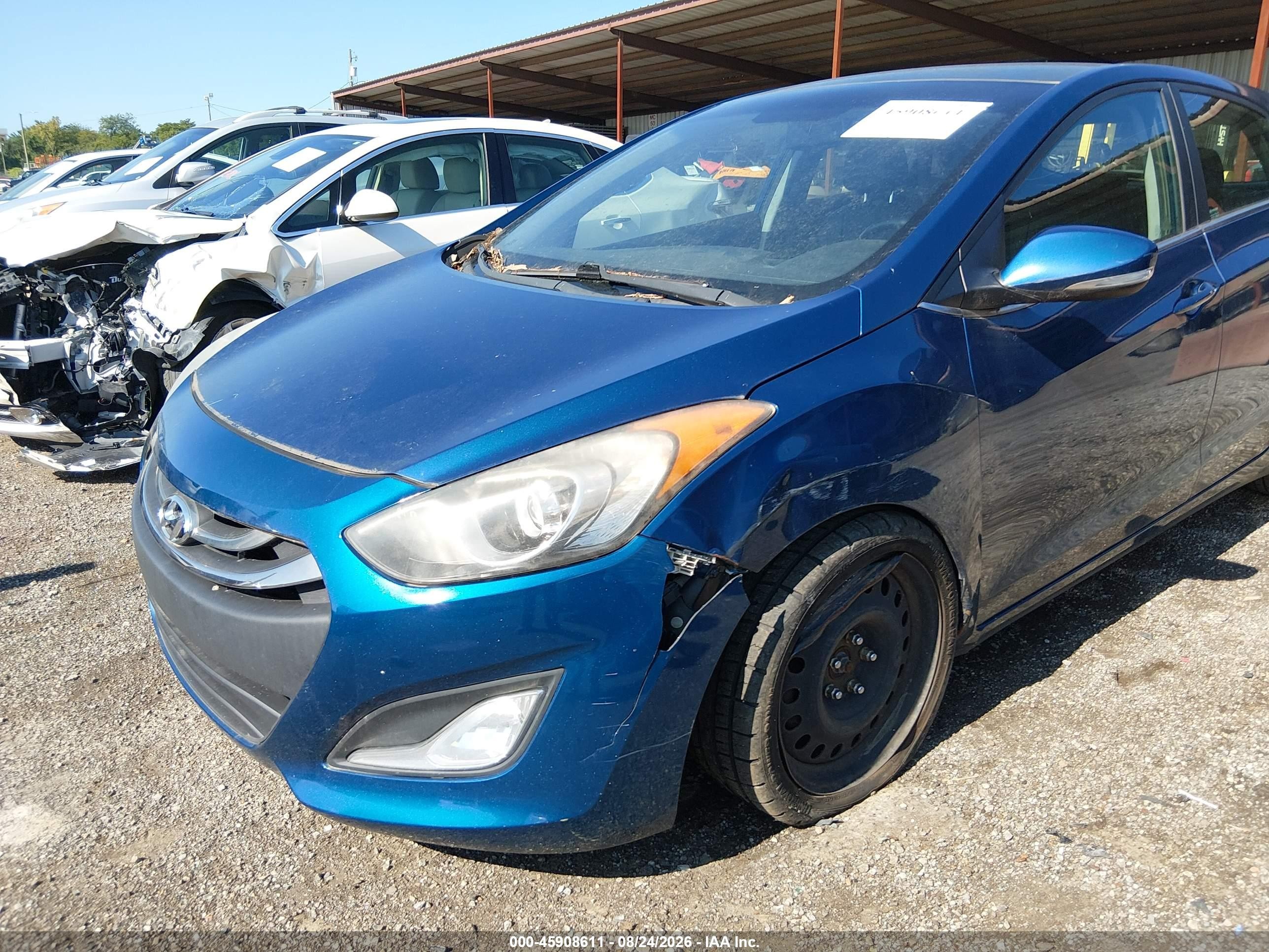 2014 Hyundai Elantra Gt   Blue vin: KMHD35LH7EU229178