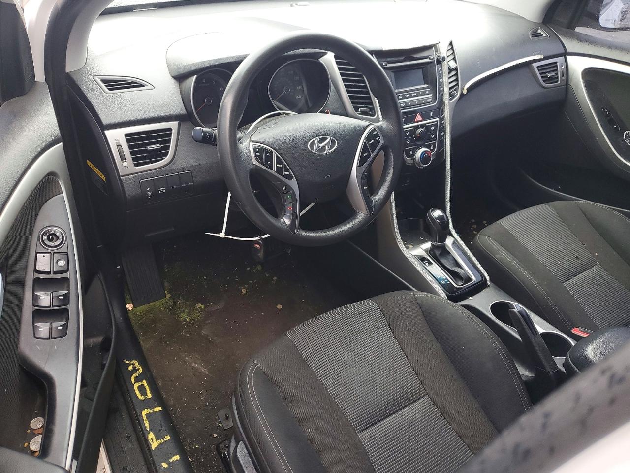 2017 Hyundai Elantra Белый vin: KMHD35LH7HU381627