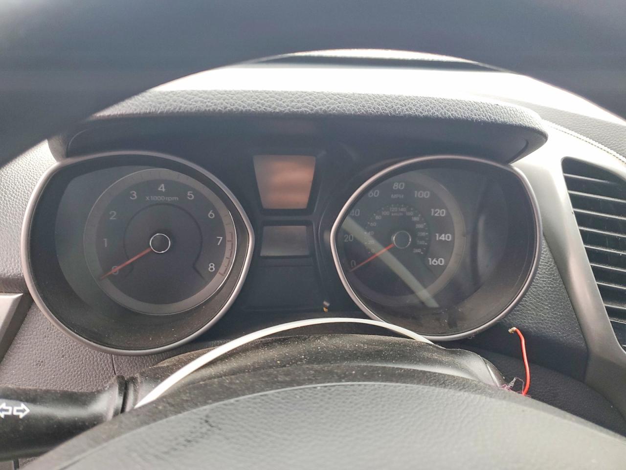 2017 Hyundai Elantra Белый vin: KMHD35LH7HU381627