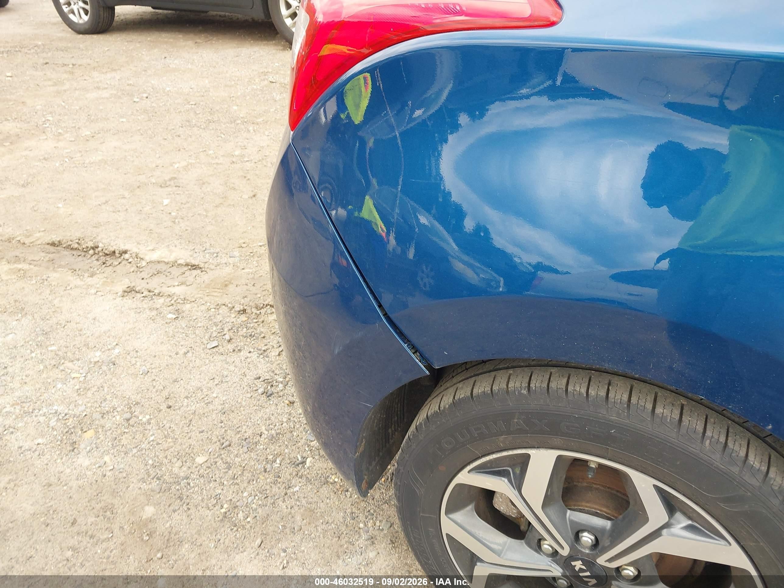 2014 Hyundai Elantra Gt Blue vin: KMHD35LH8EU171582