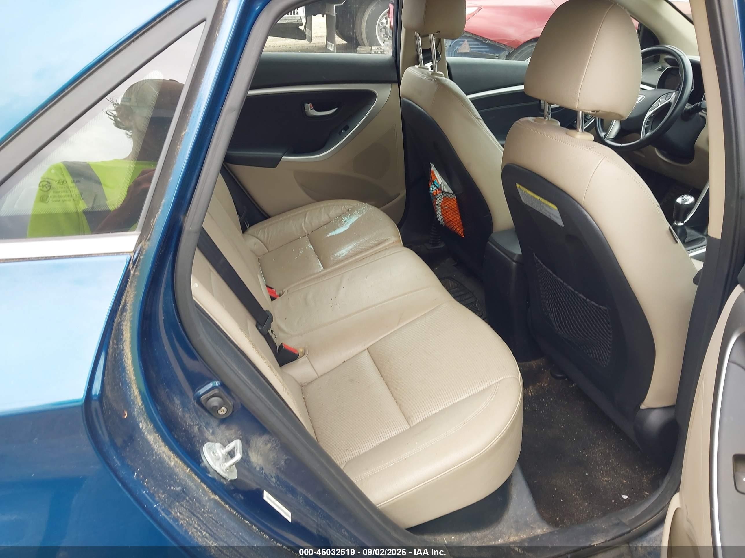 2014 Hyundai Elantra Gt Blue vin: KMHD35LH8EU171582