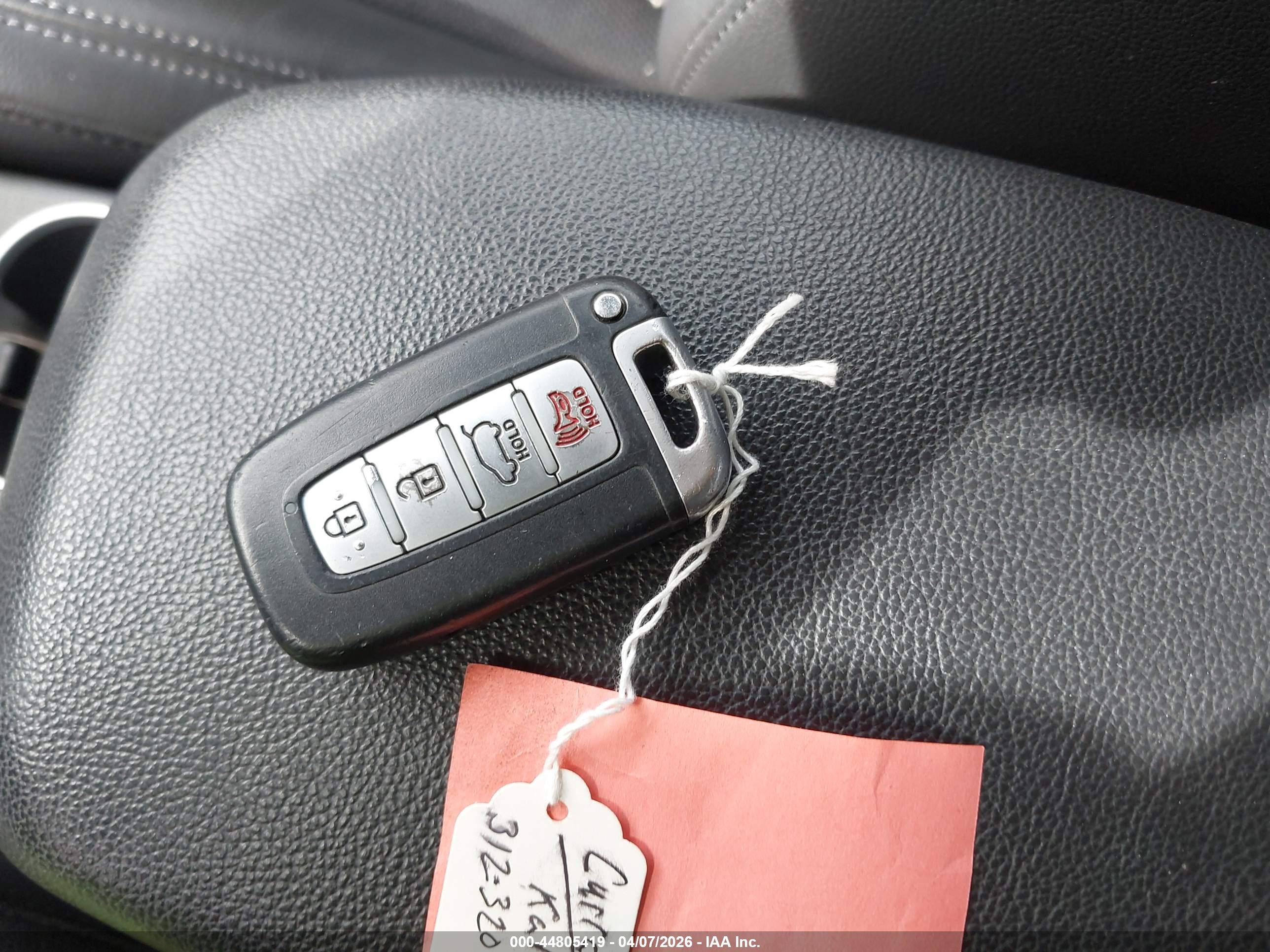 2014 Hyundai Elantra Gt   Серебряный vin: KMHD35LH8EU184882